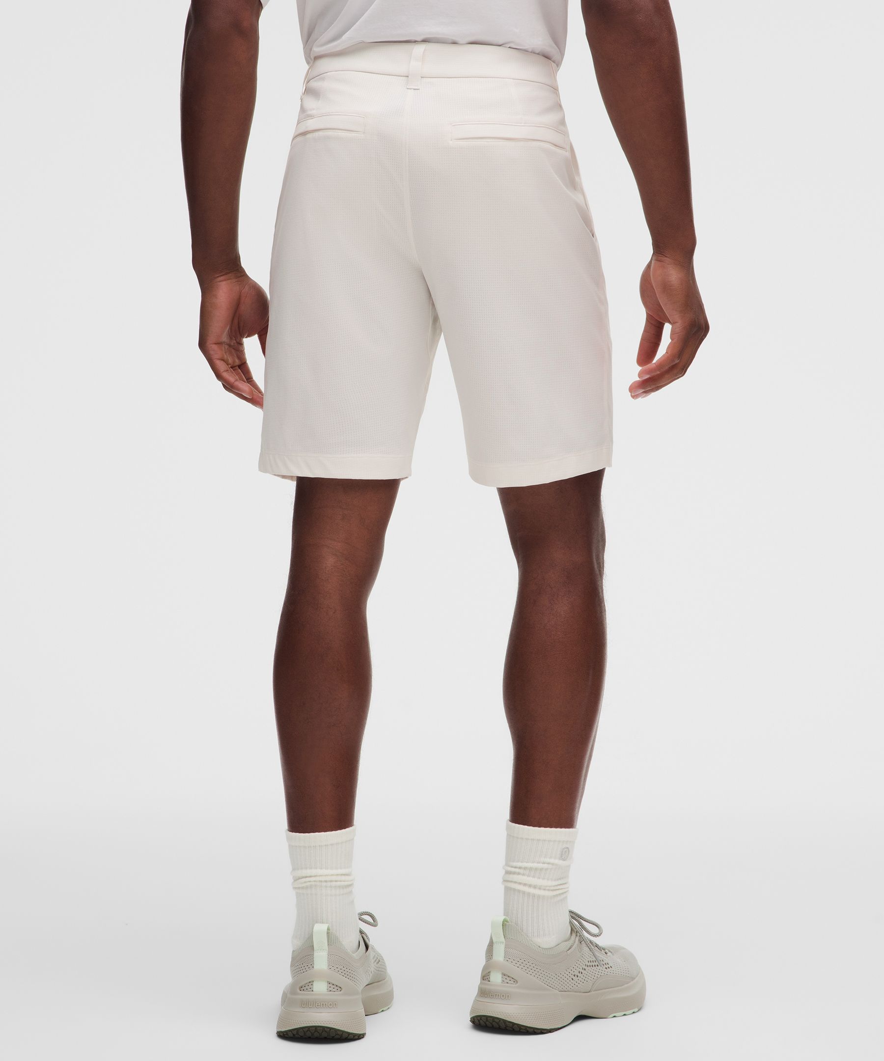 ABC Classic-Fit Short 9"