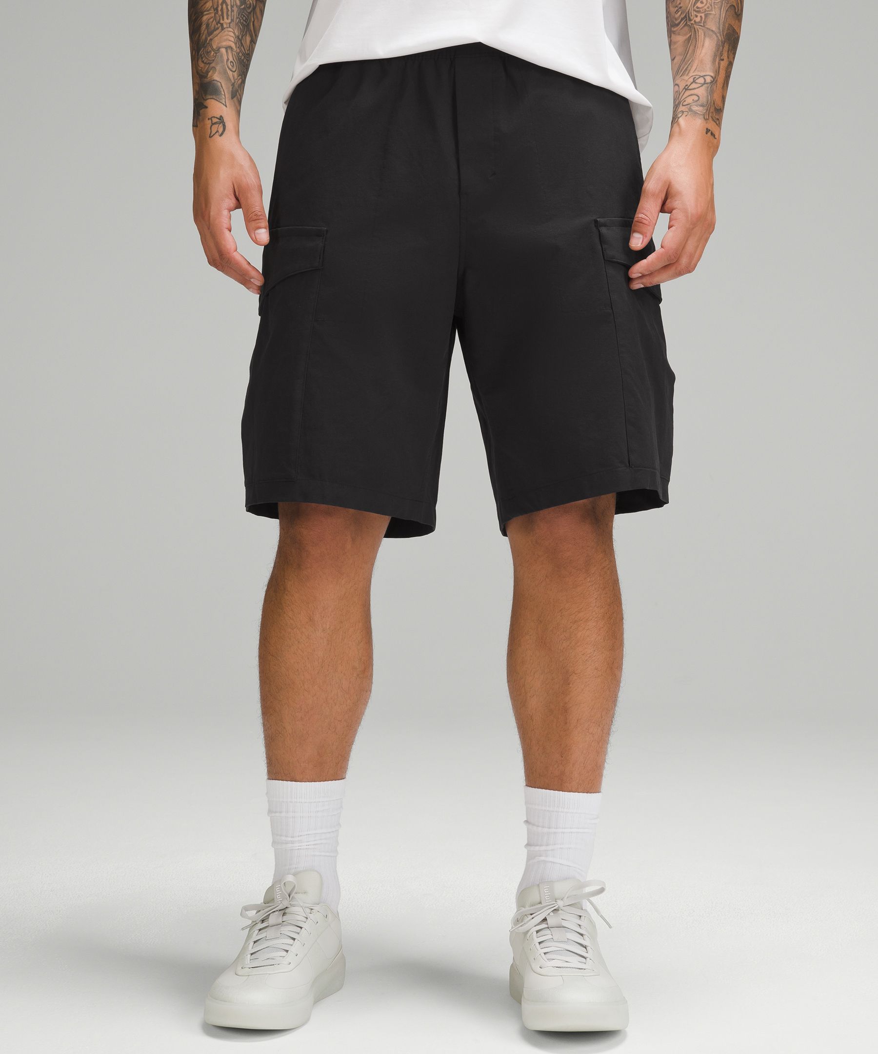 Stretch Cotton VersaTwill Cargo Pocket Short 10" | Men's Shorts