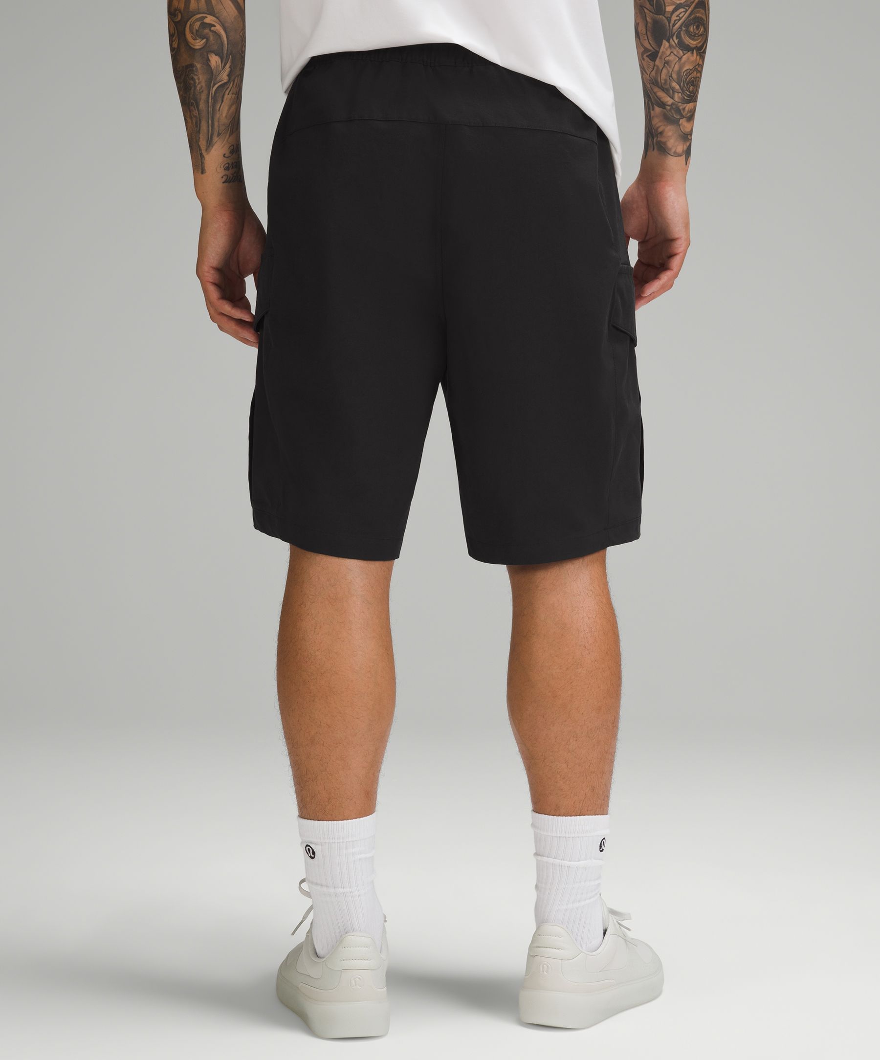 Stretch Cotton VersaTwill Relaxed-Fit Cargo Pant