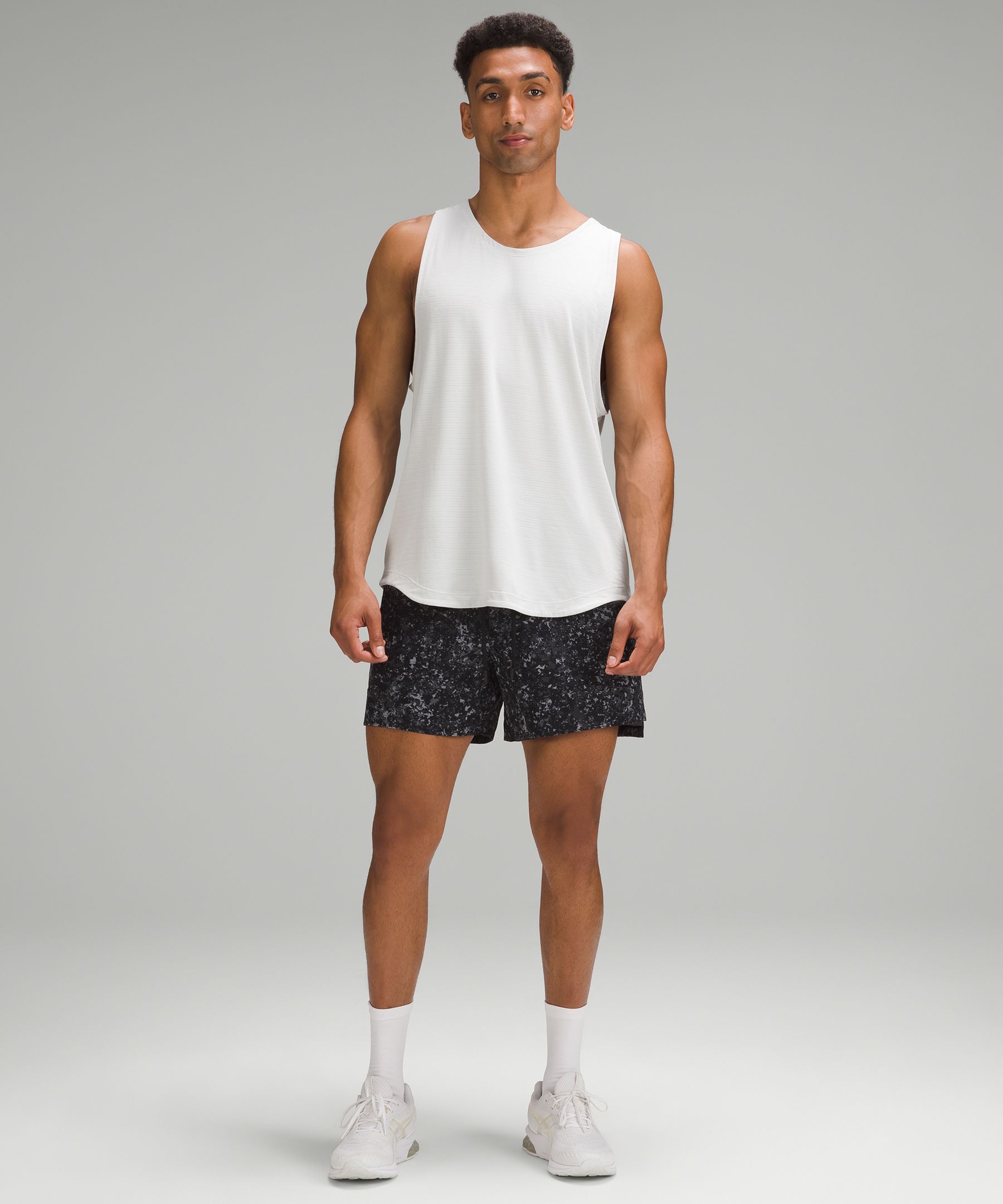 License to Train Linerless Short 5"