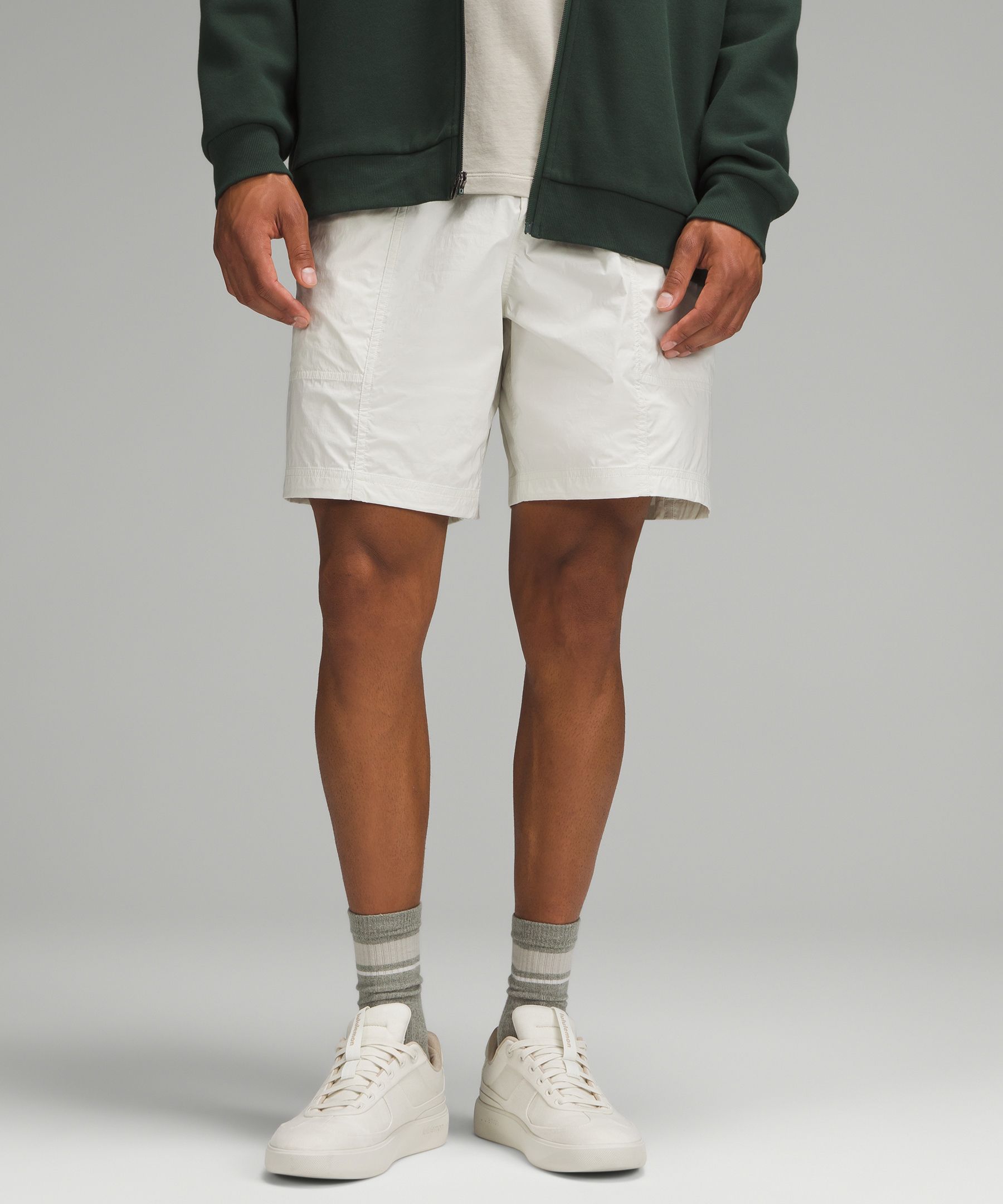 Lightweight Cargo Pocket Short 8"