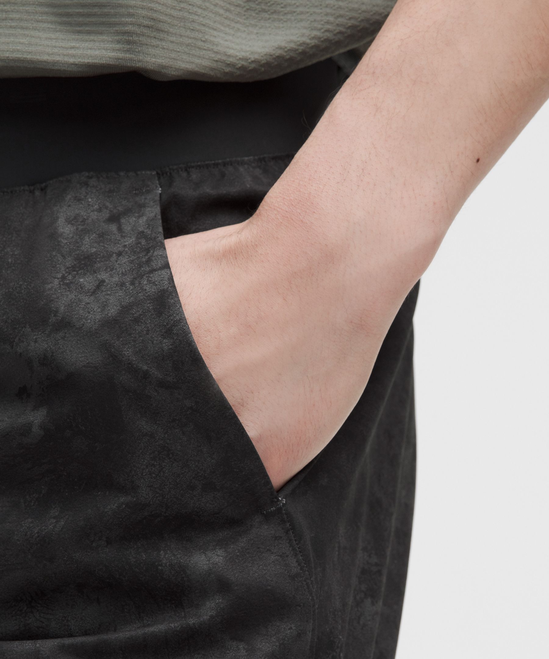Lululemon Zeroed In Linerless Shorts 7"