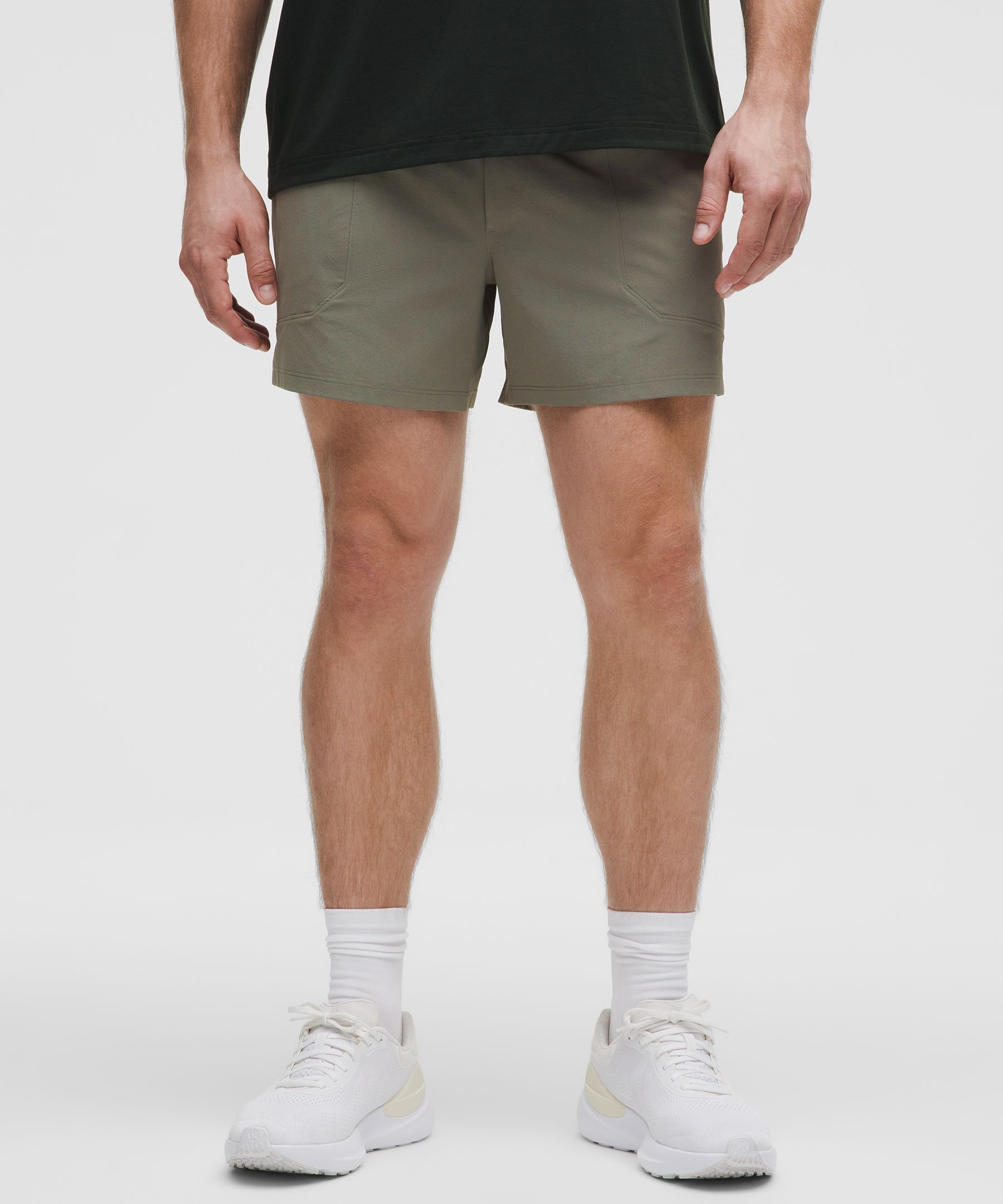 License to Train Linerless Short 5" 