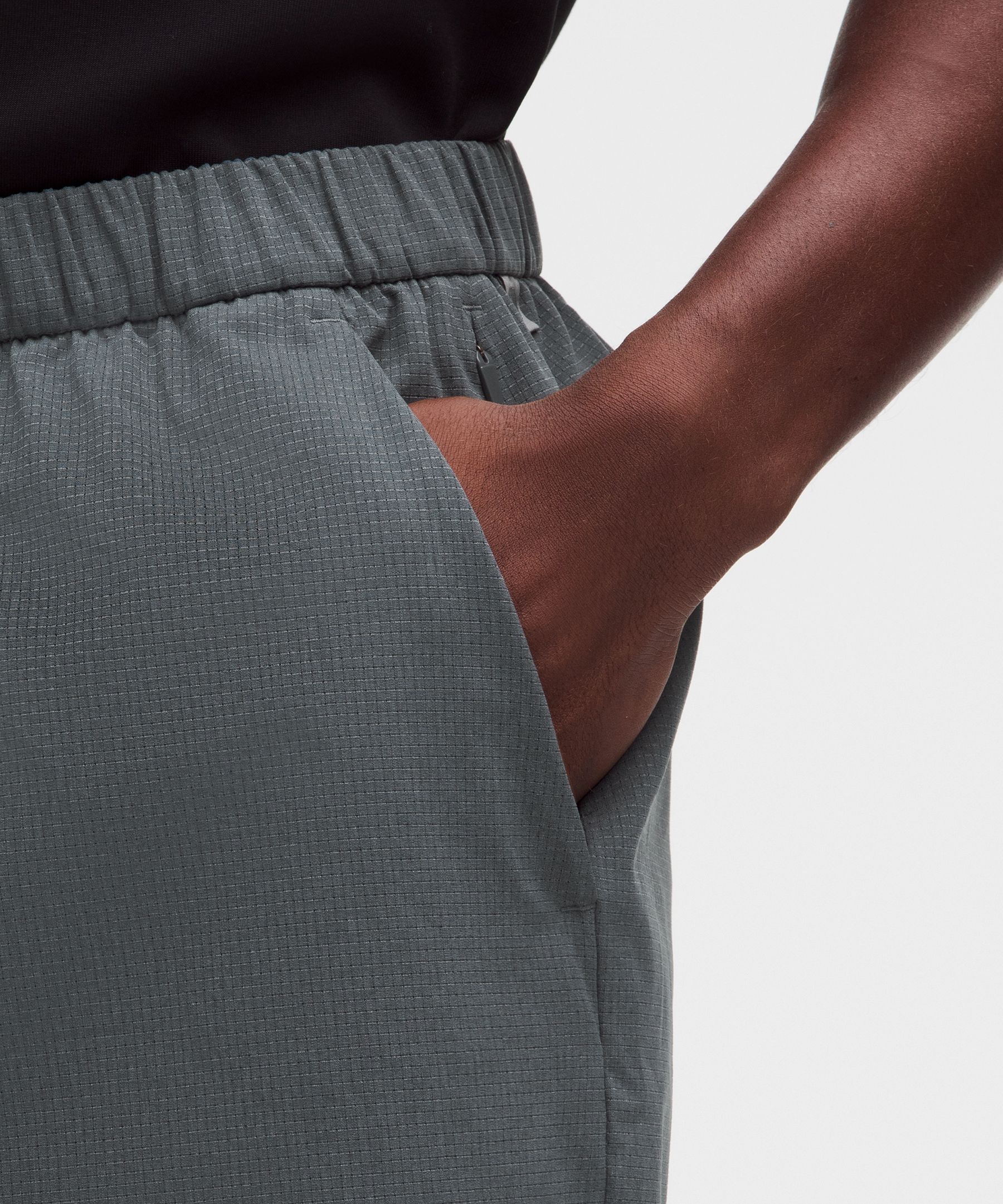 ABC WovenAir Pull-On Short 5"