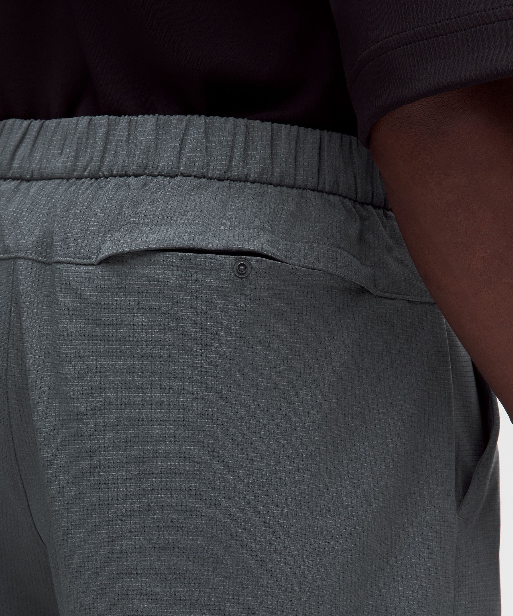 ABC WovenAir Pull-On Short 5"