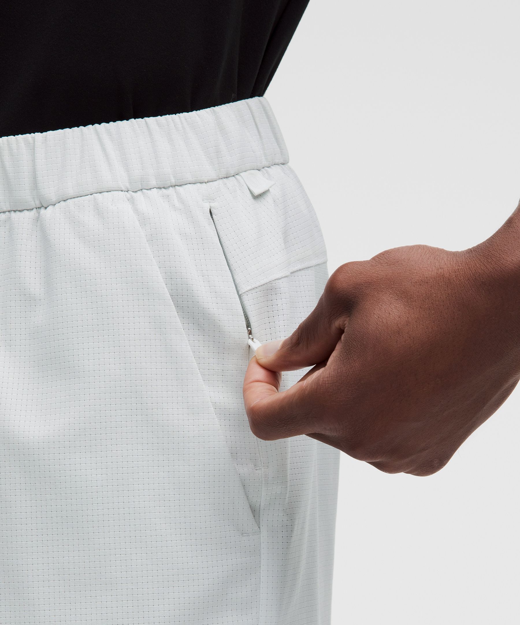 ABC WovenAir Pull-On Short 5"