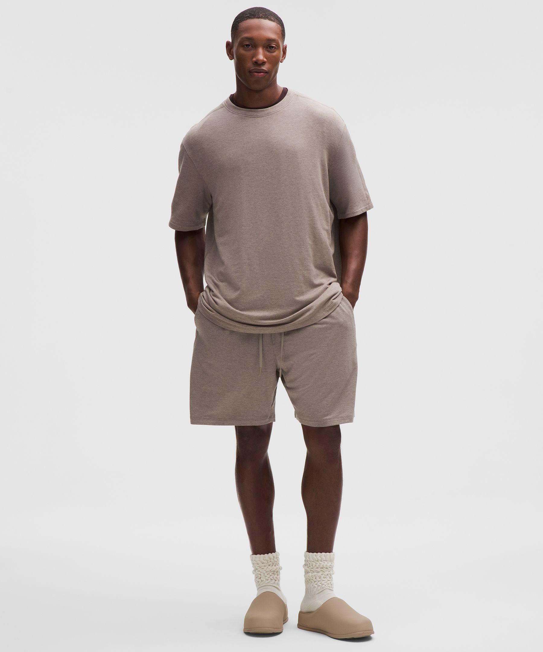 BeCalm Relaxed-Fit Short 7"