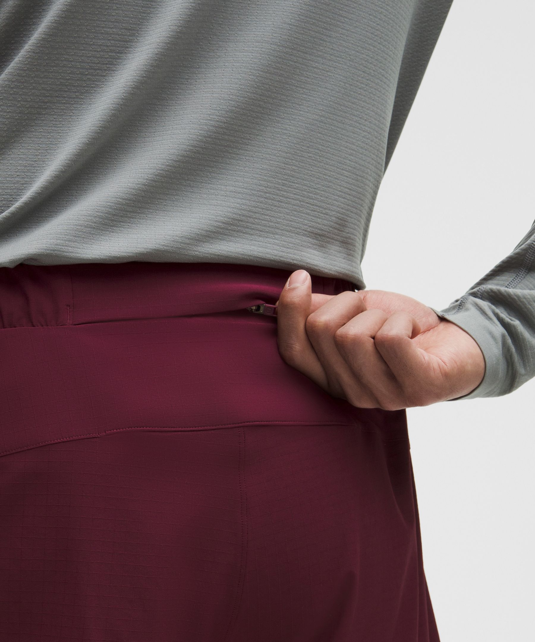 Mile Maker Ripstop Lined Short 4"