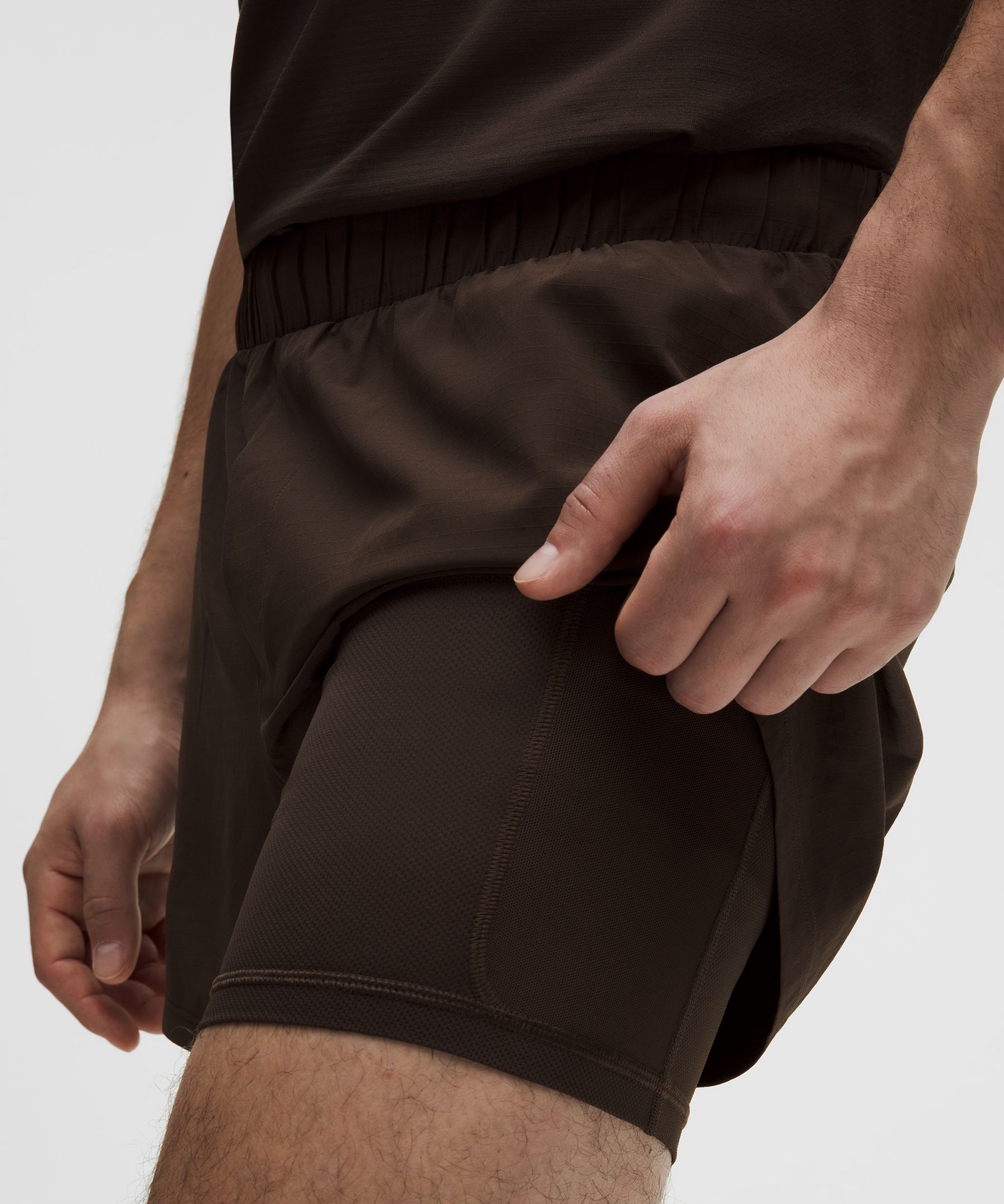 Mile Maker Ripstop Lined Short 4"