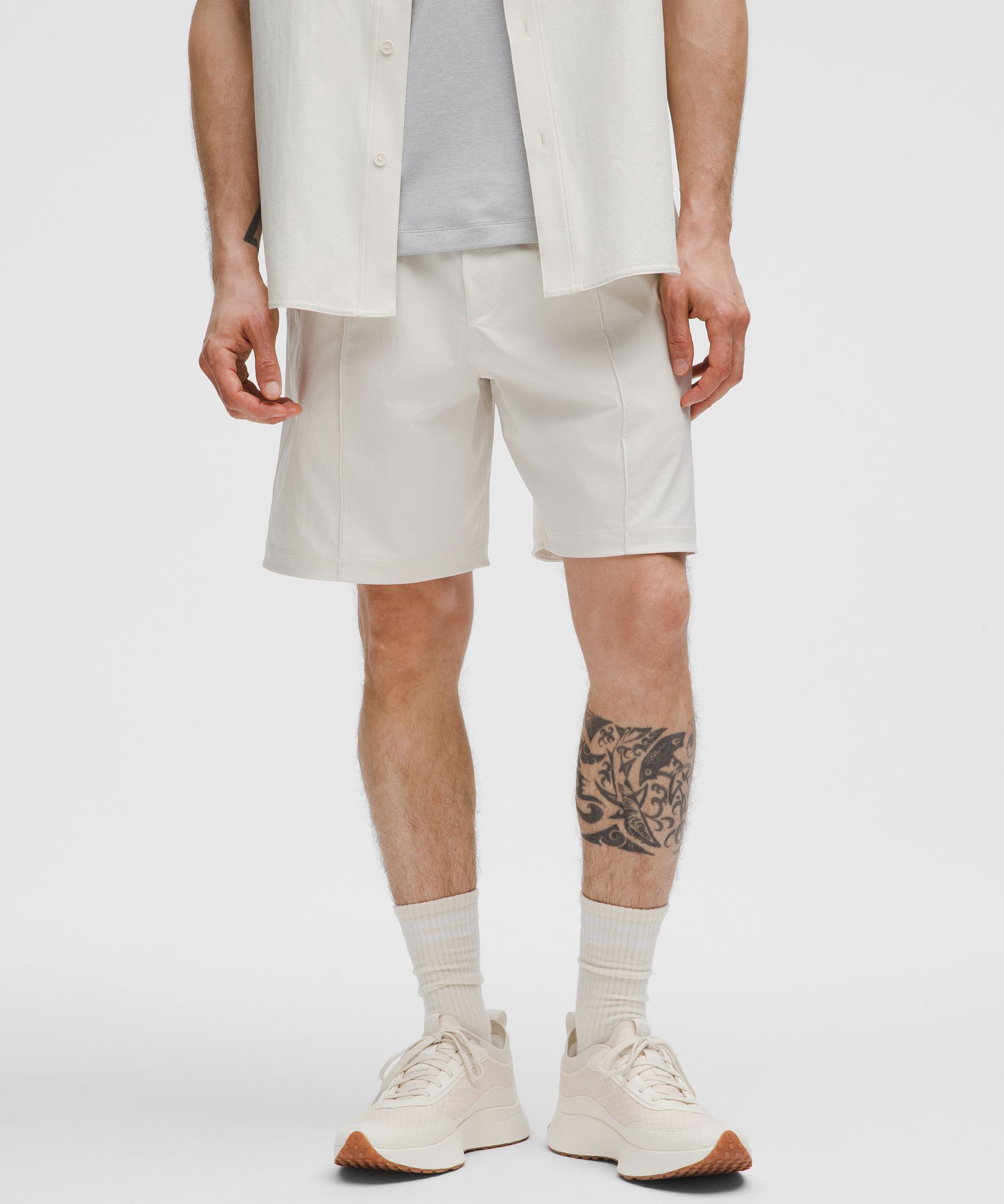 lululemon – Men's Woven Pintuck Pull-On Shorts – 8" – Color White – Size L
