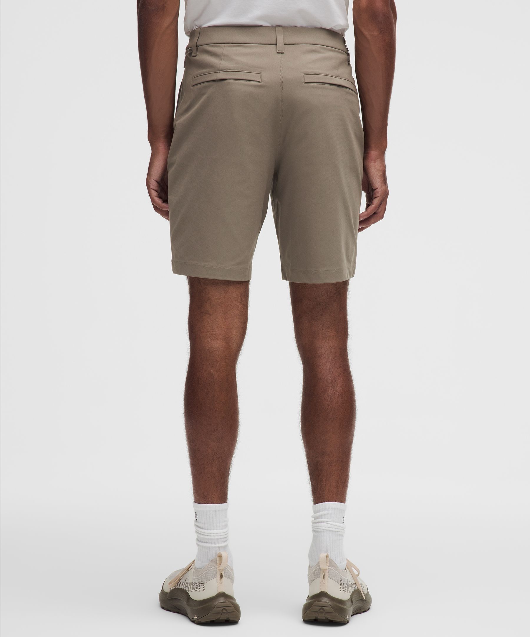 ABC Classic-Fit Short 9"
