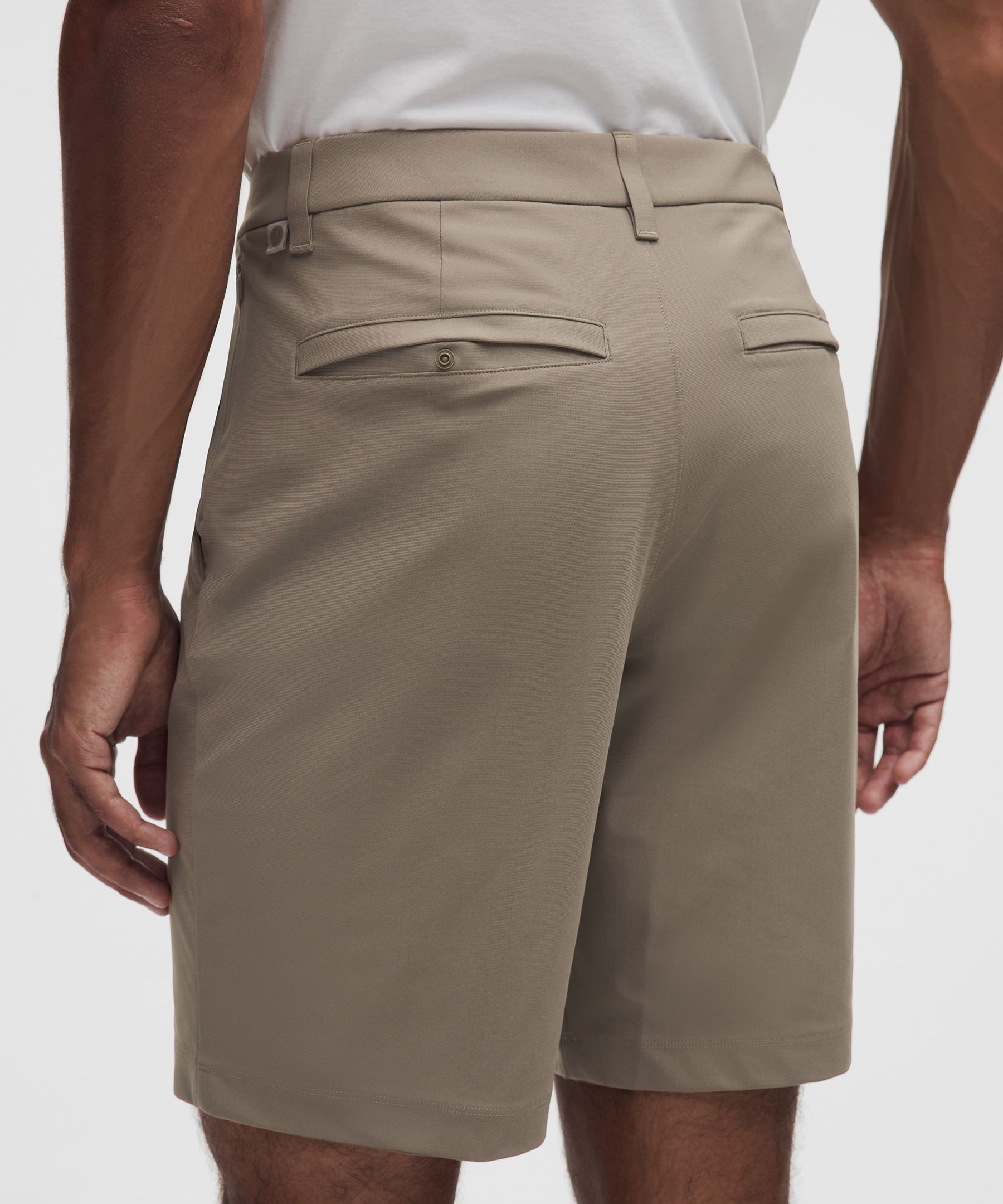 ABC Classic-Fit Short 9"