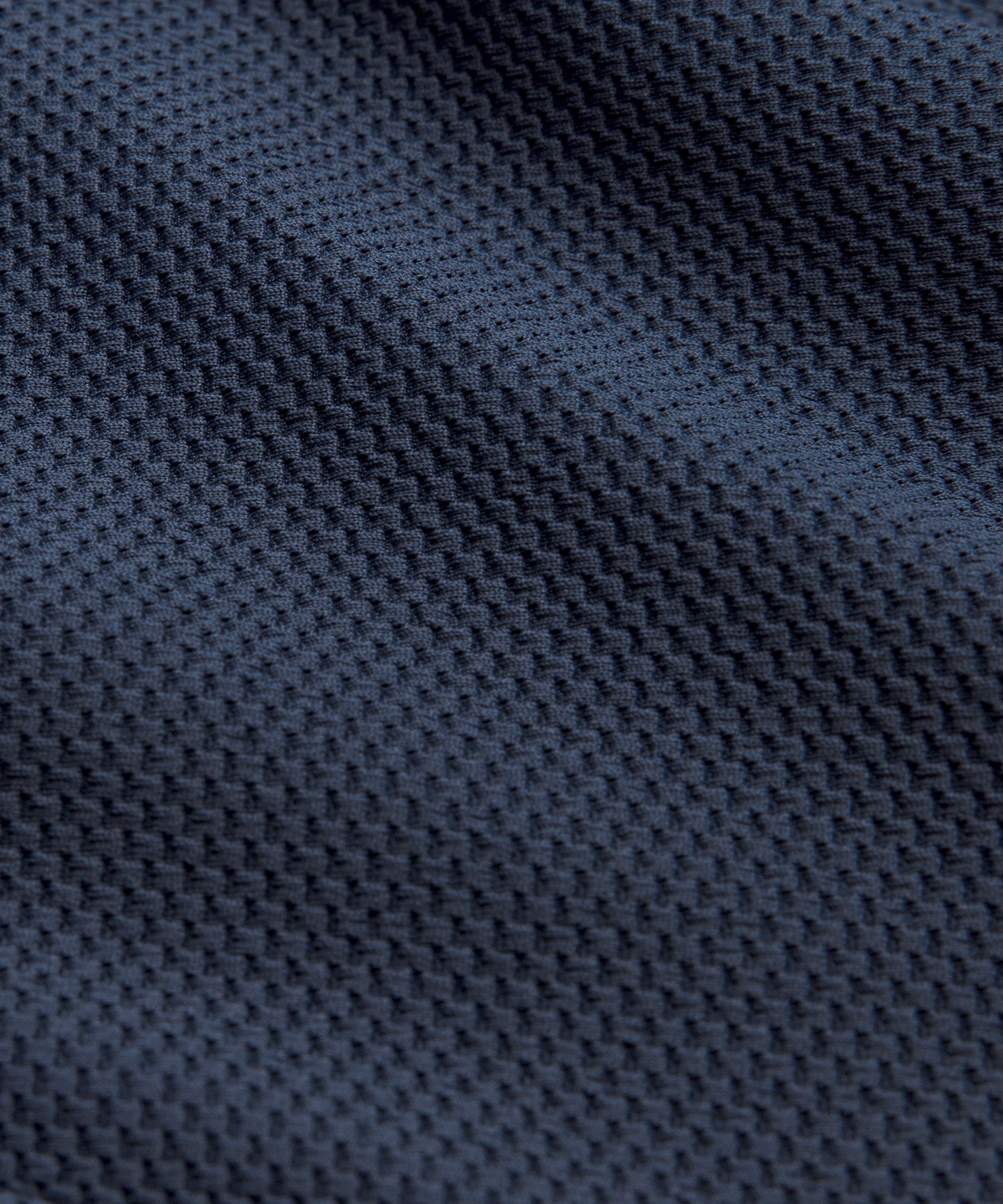 Pace Breaker Linerless Short 7" *Shine