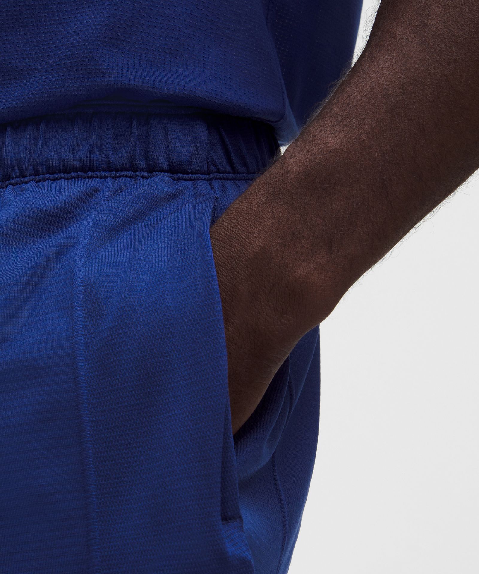 Lululemon Metal Vent Tech Linerless Short 5" — фото 5
