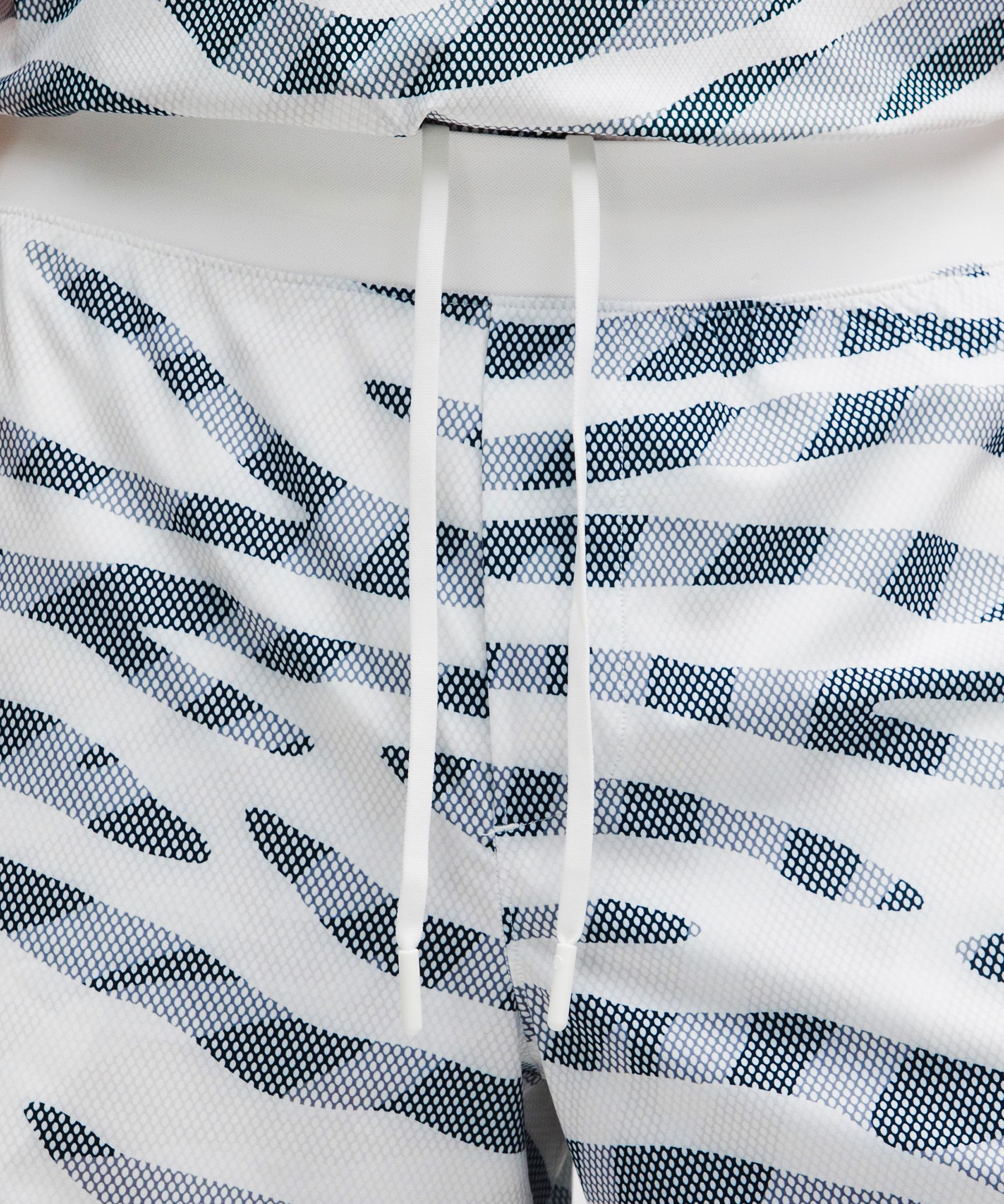 Lululemon Ventilated Tennis Short 7"