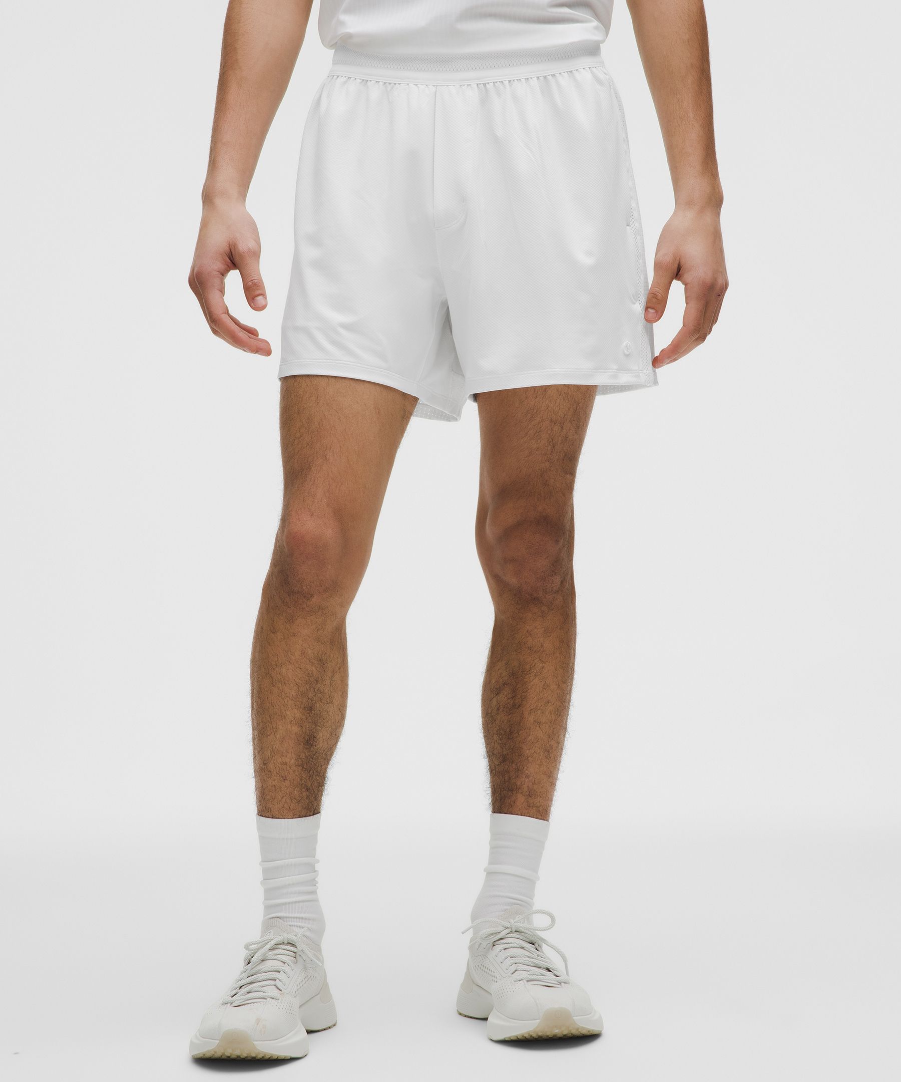 Mesh-Panelled Tennis Short 5"