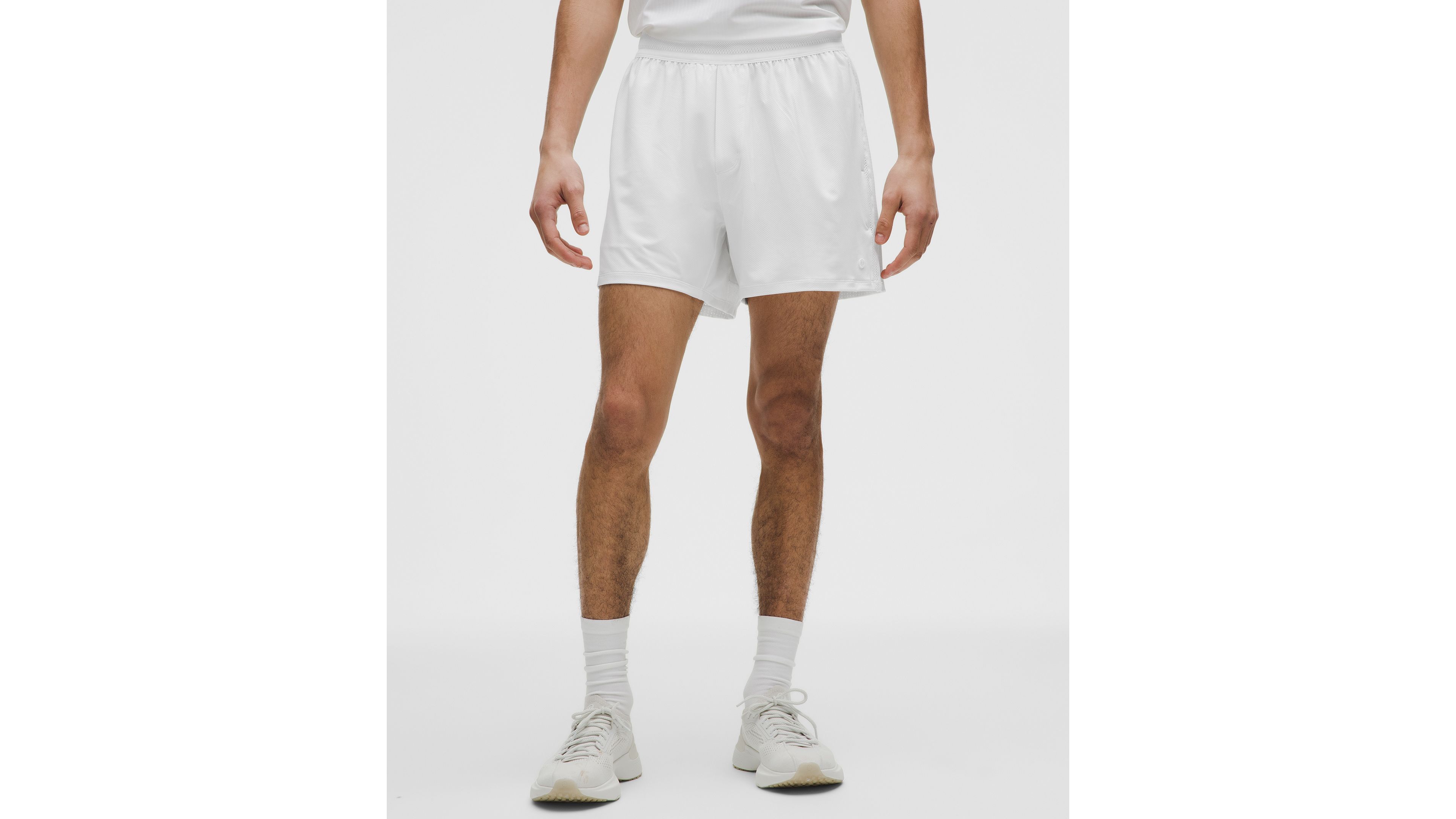Mesh-Panelled Tennis Short 5"