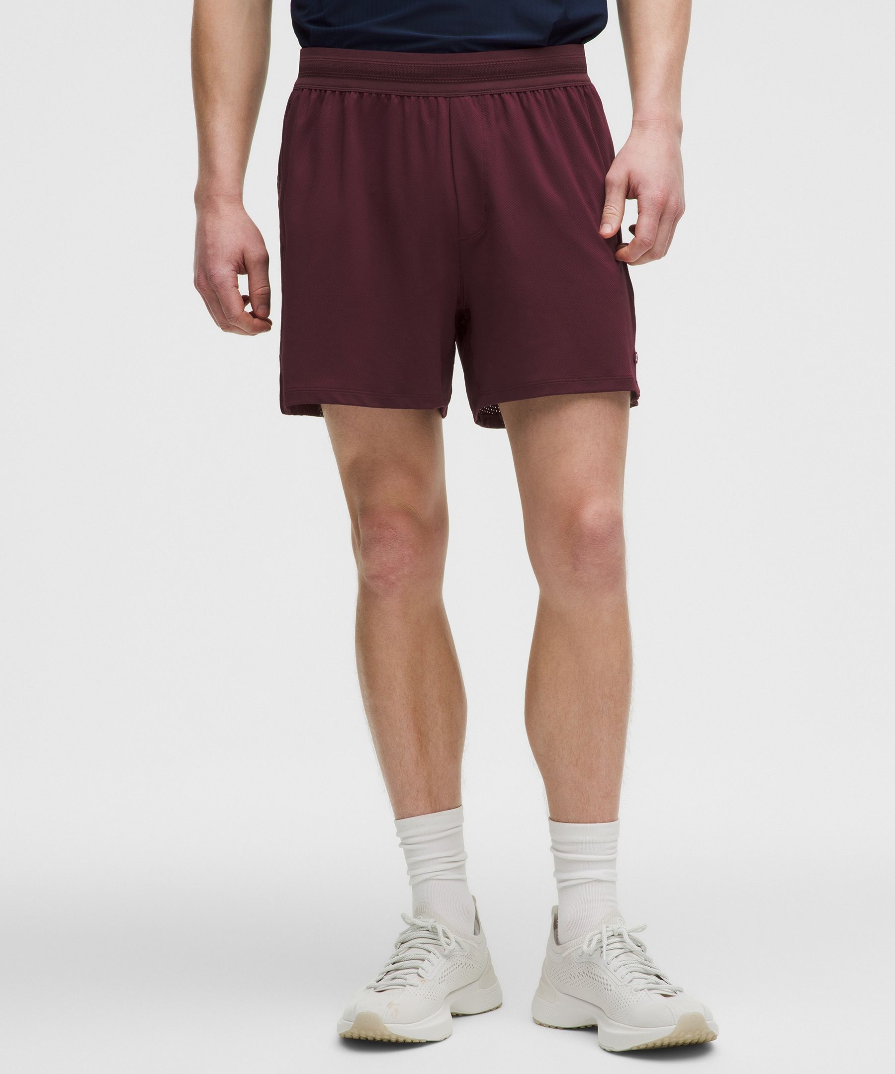 Mesh-Panelled Tennis Short 5"