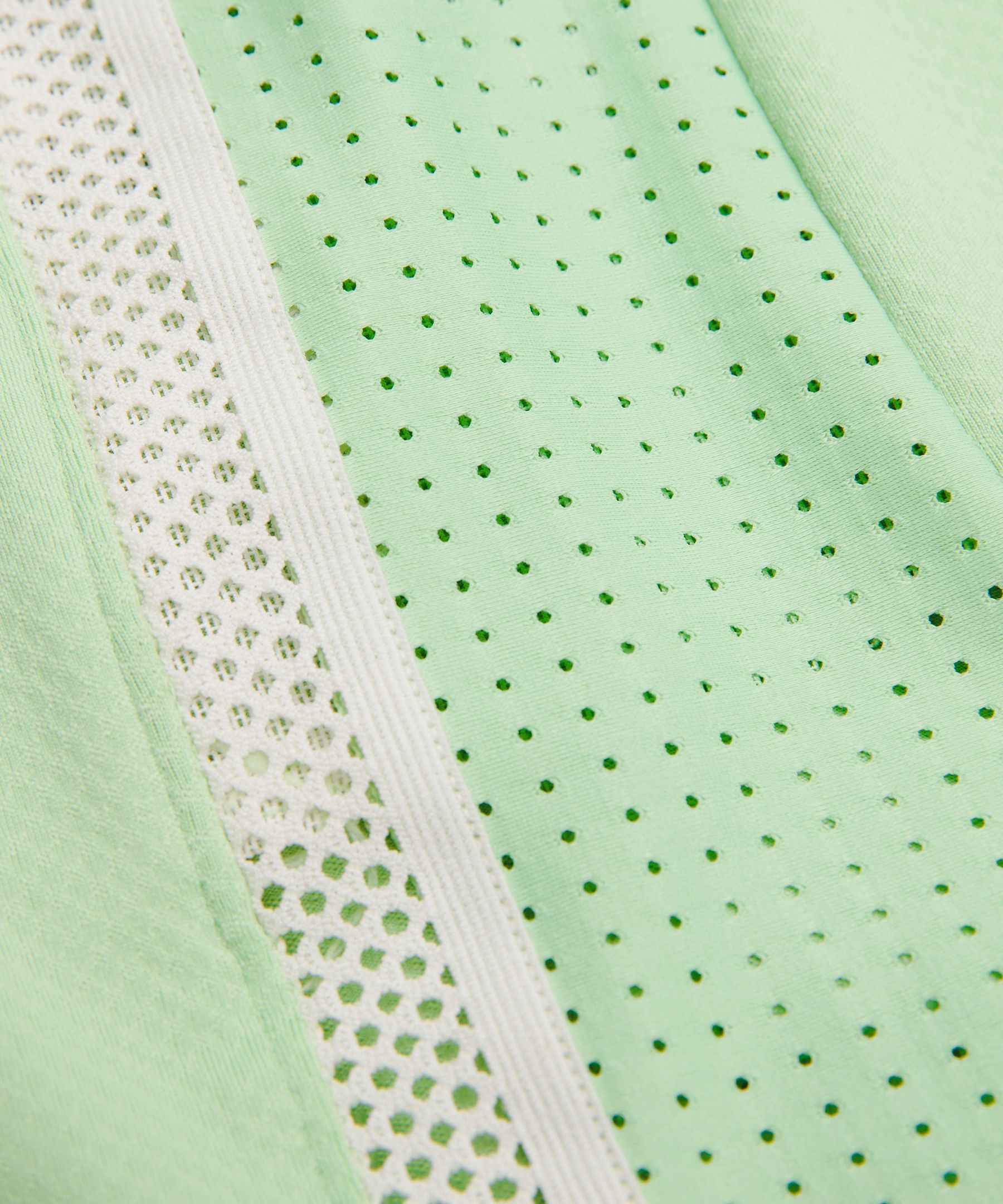 Mesh-Panelled Tennis Short 5"