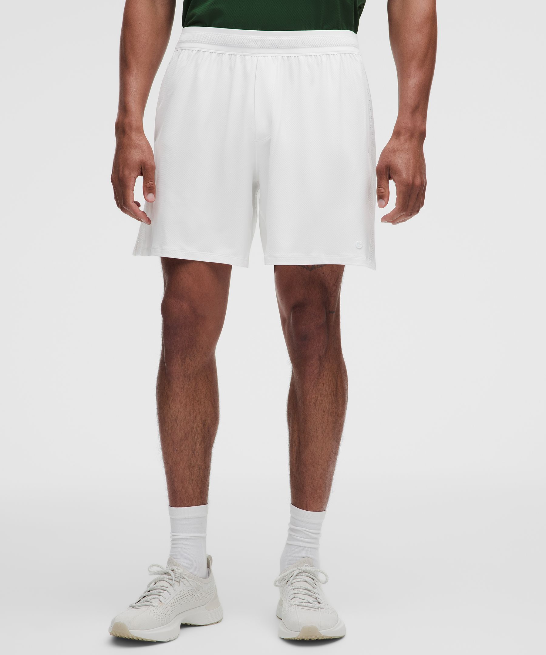 Mesh-Panelled Tennis Short 7"