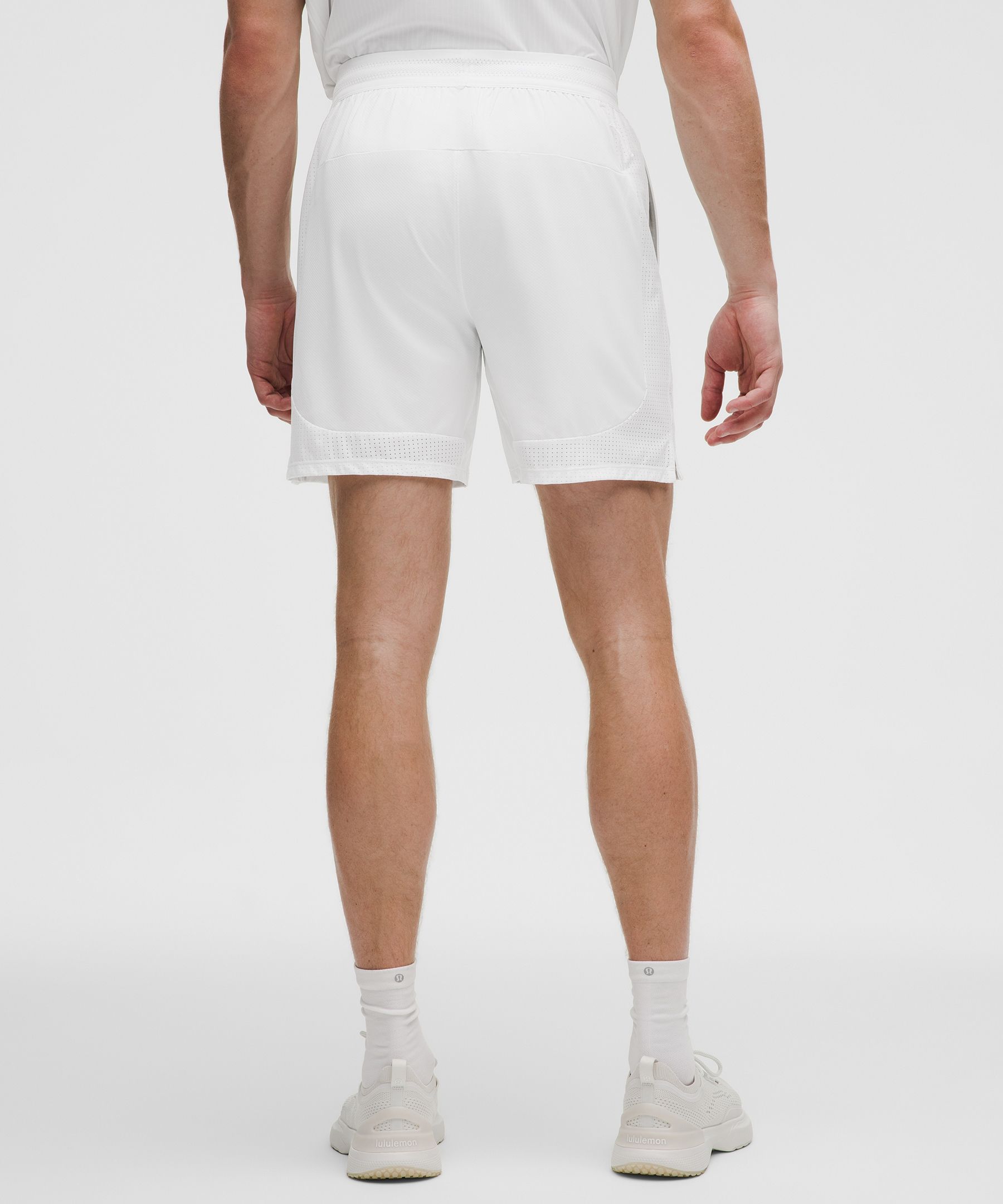 Mesh-Panelled Tennis Short 7"