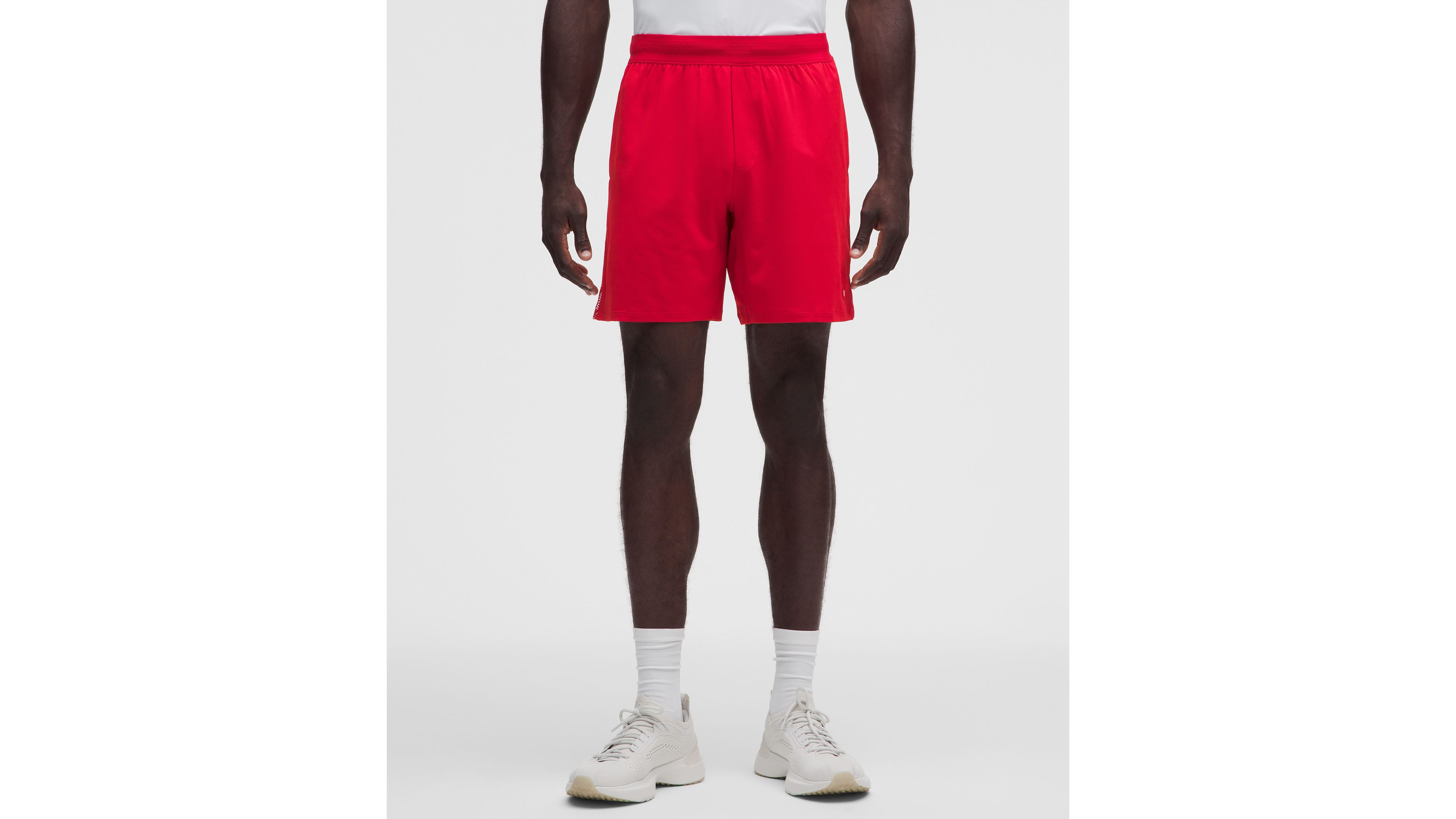 Mesh-Panelled Tennis Short 7"