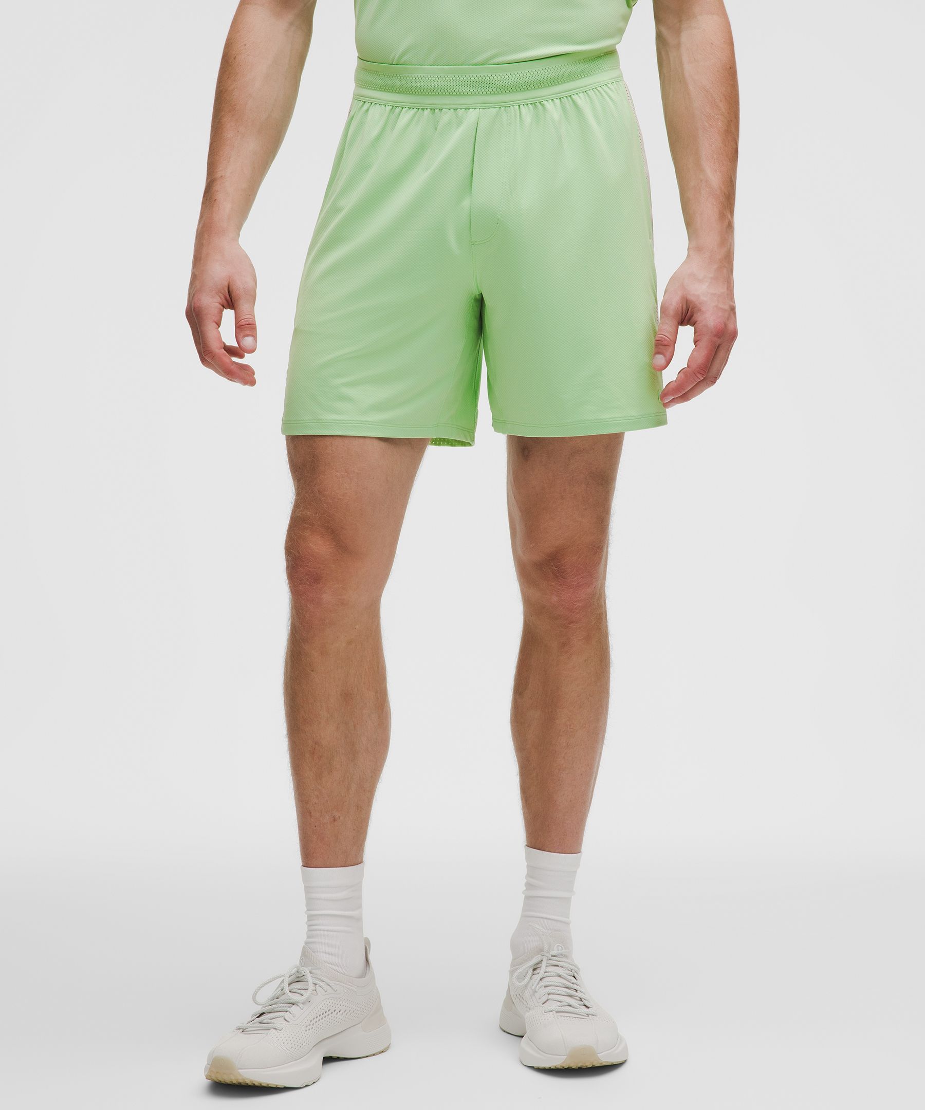 Mesh-Panelled Tennis Short 7"