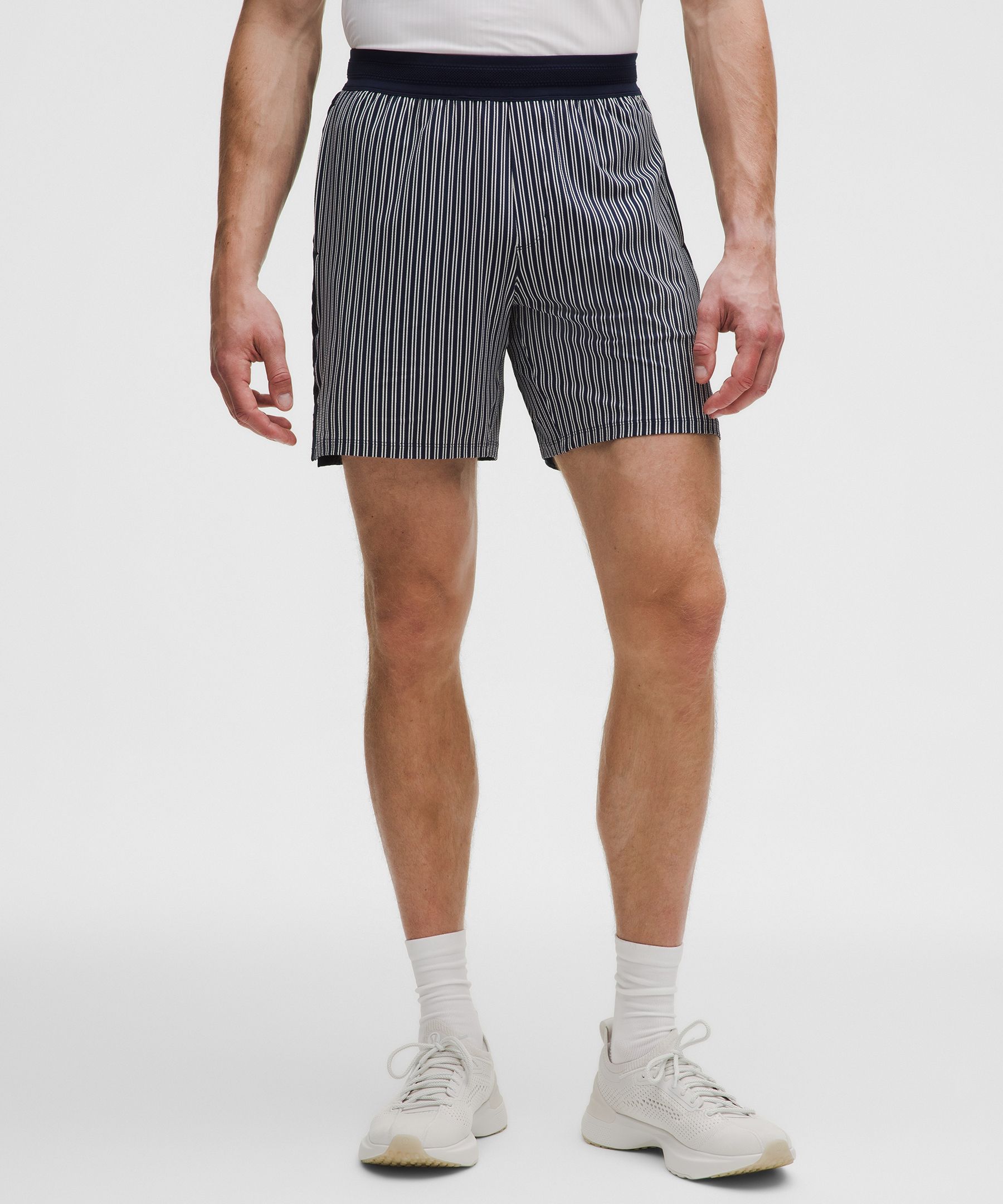Mesh-Panelled Tennis Short 7"