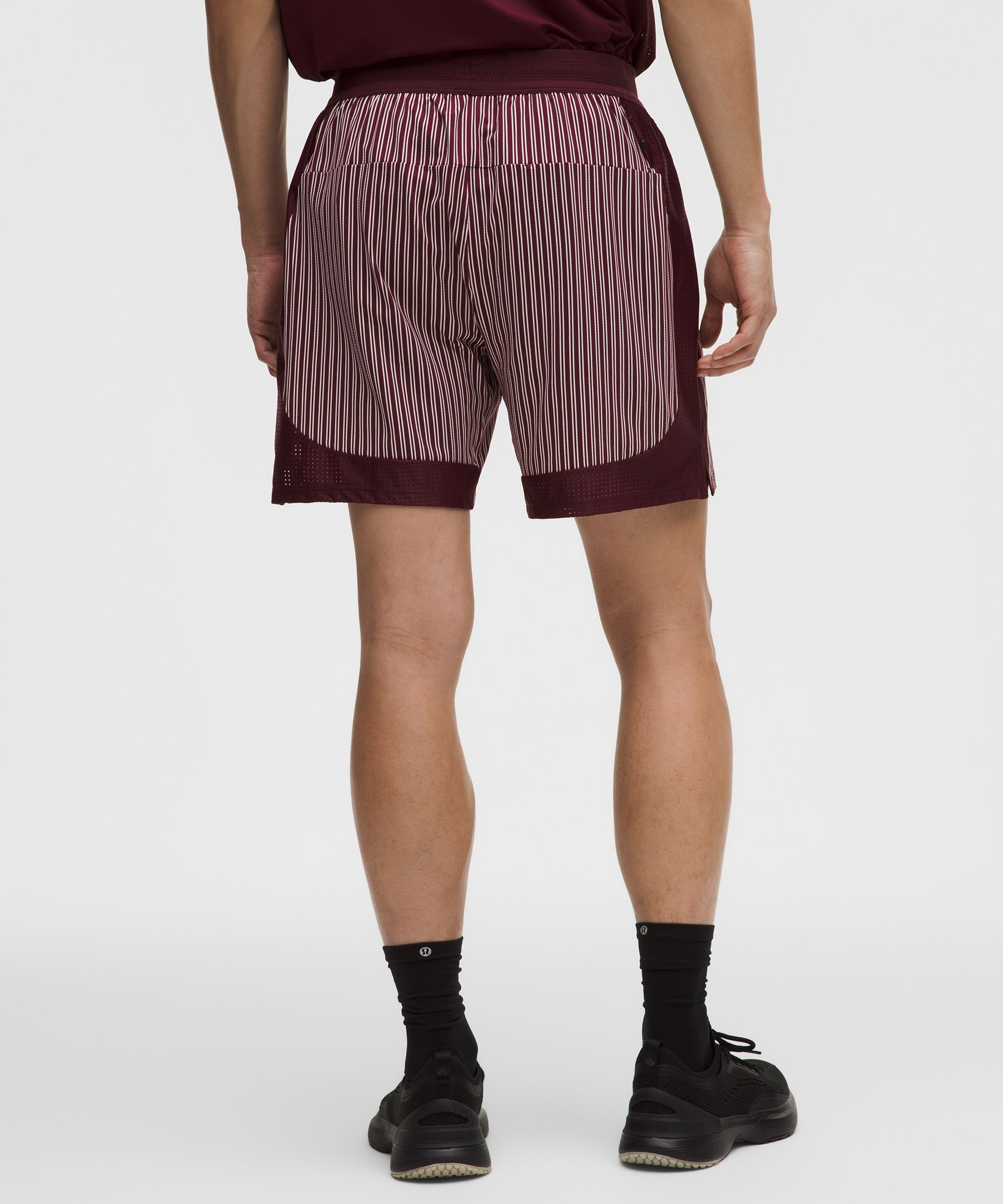 Mesh-Panelled Tennis Short 7"