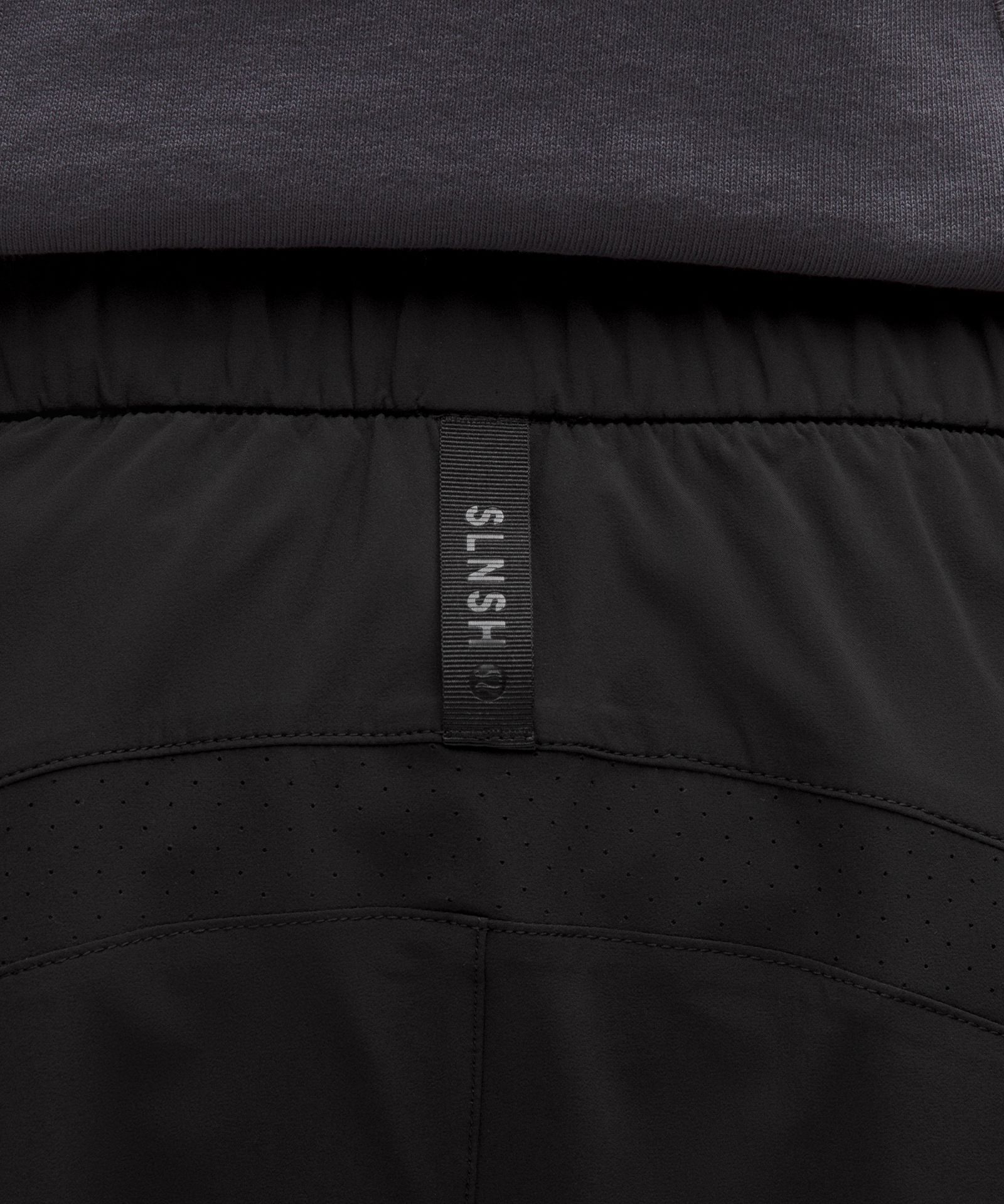 Мужские шорты Lululemon Lightweight Active 9 — фото 7