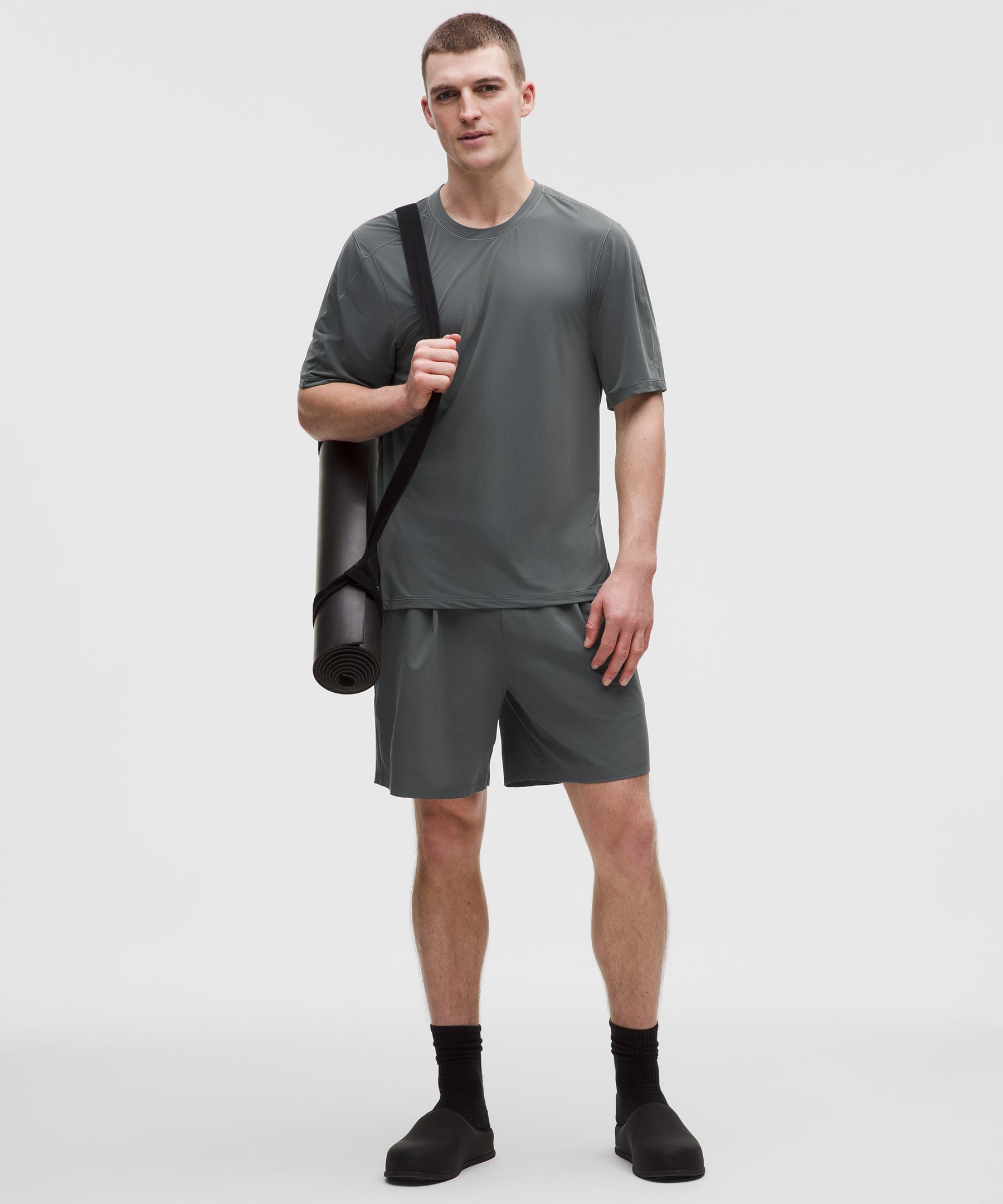 Balancer Relaxed-Fit Short 7"