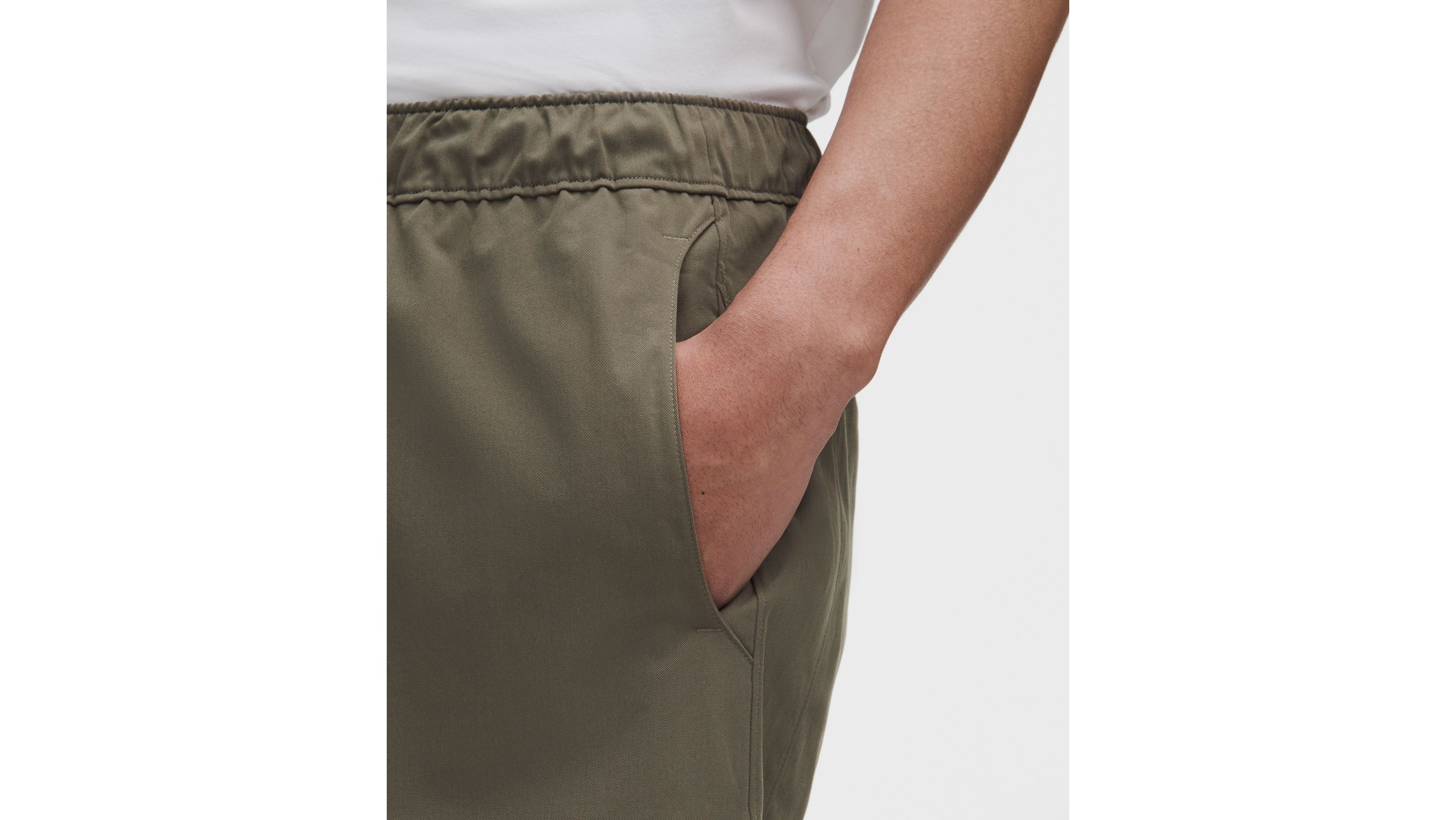 Unshaken Relaxed Pull-On Short 9"