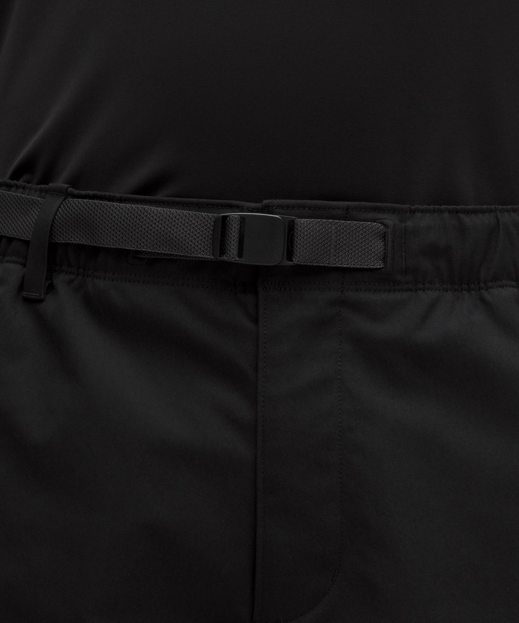 Stretch Twill Relaxed-Fit Golf Short 9"