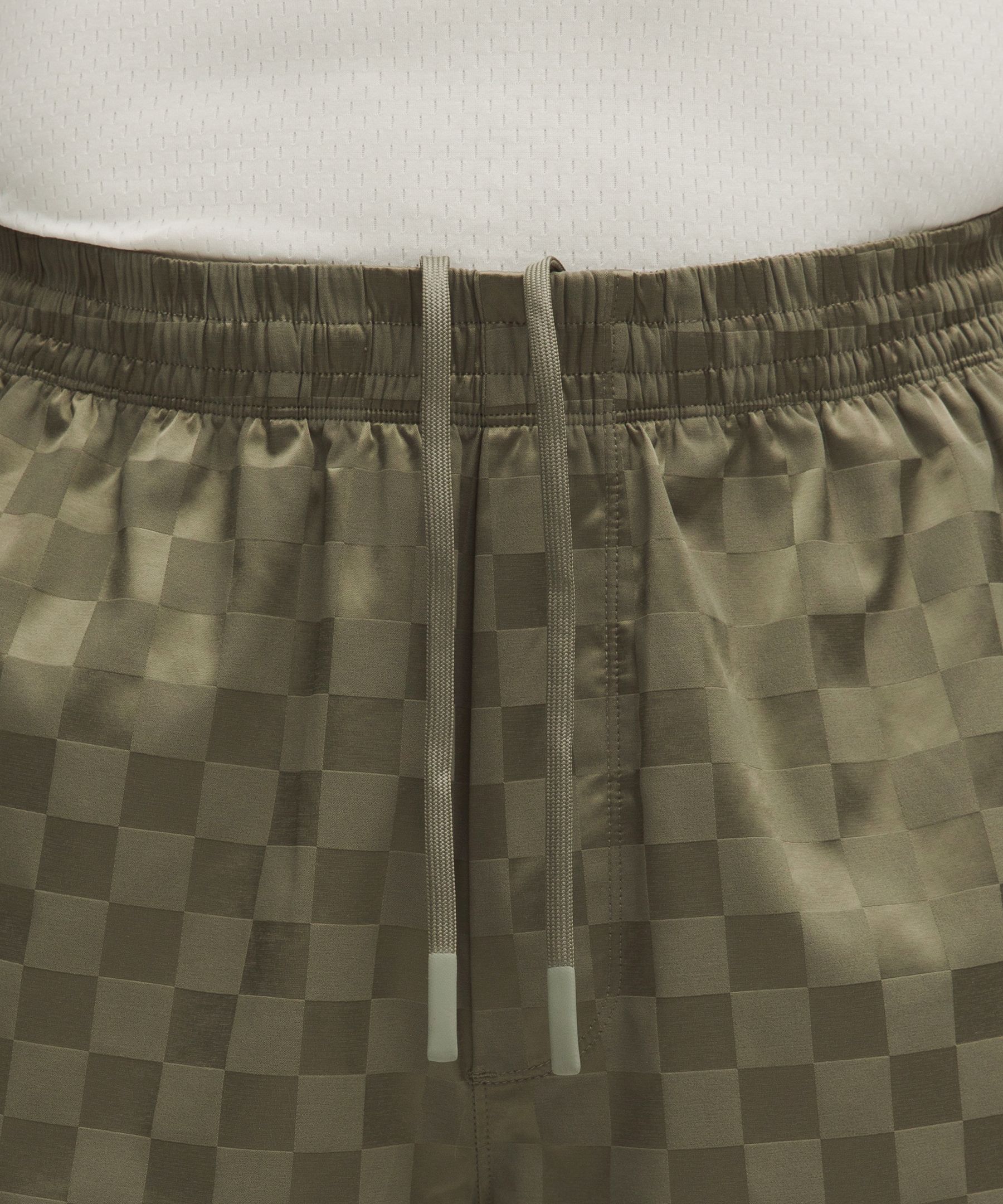 Checkerboard Satin Linerless Gym Short 7"