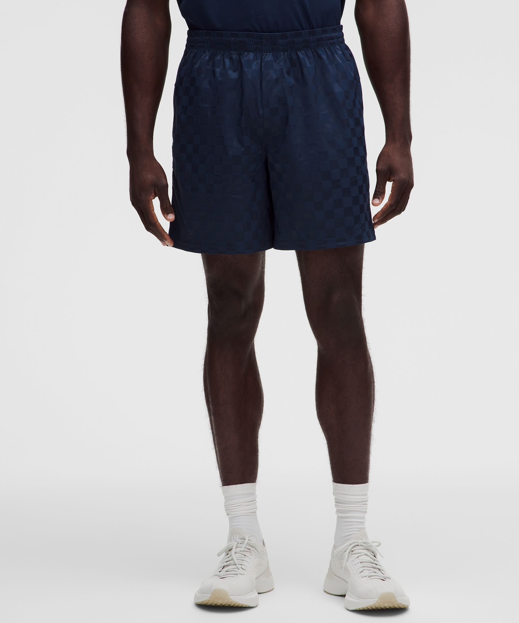 Shorts Checkerboard Satin para gym sin forro 7&rdquo;