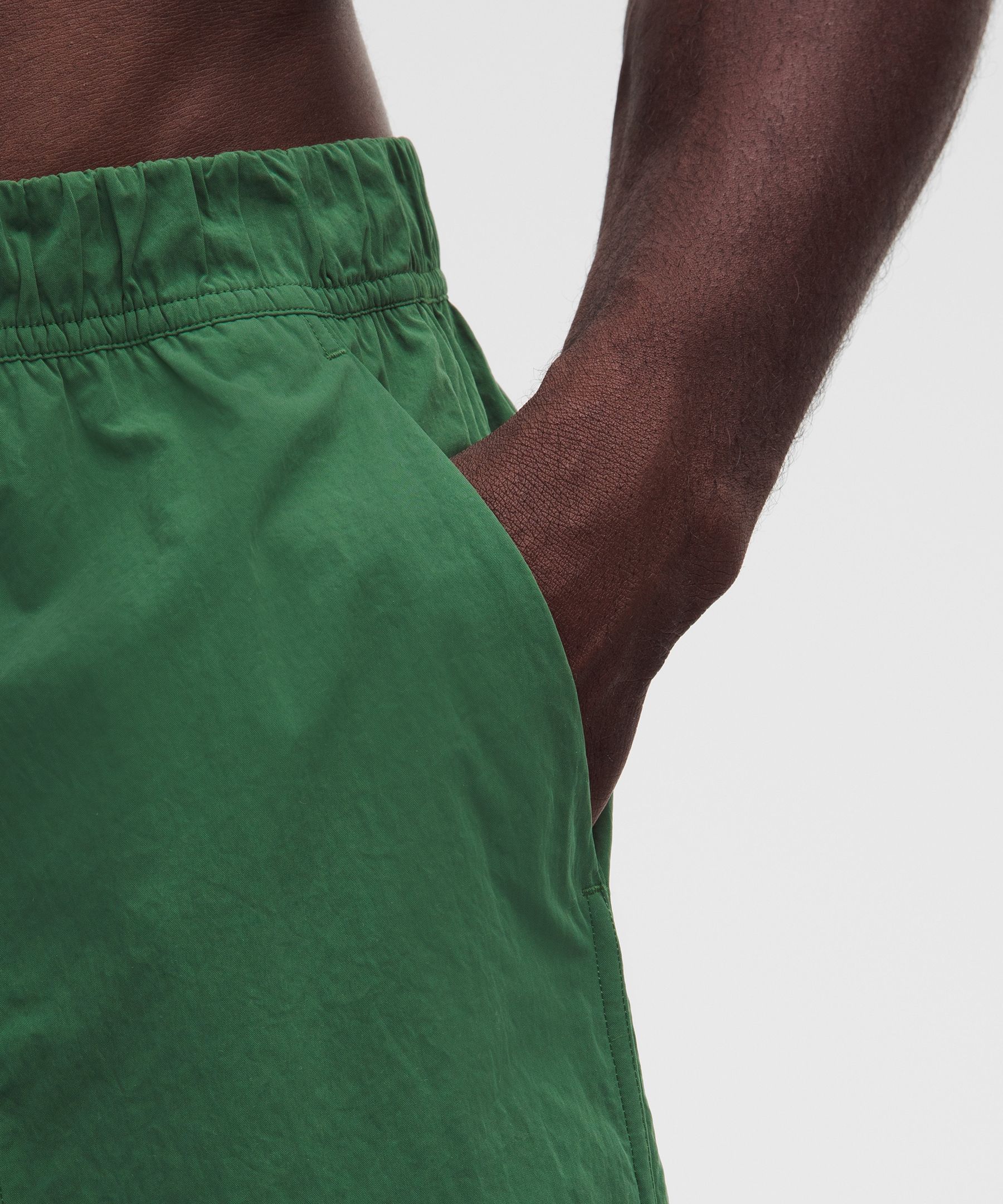 Beach to Trail Lined Short 7"