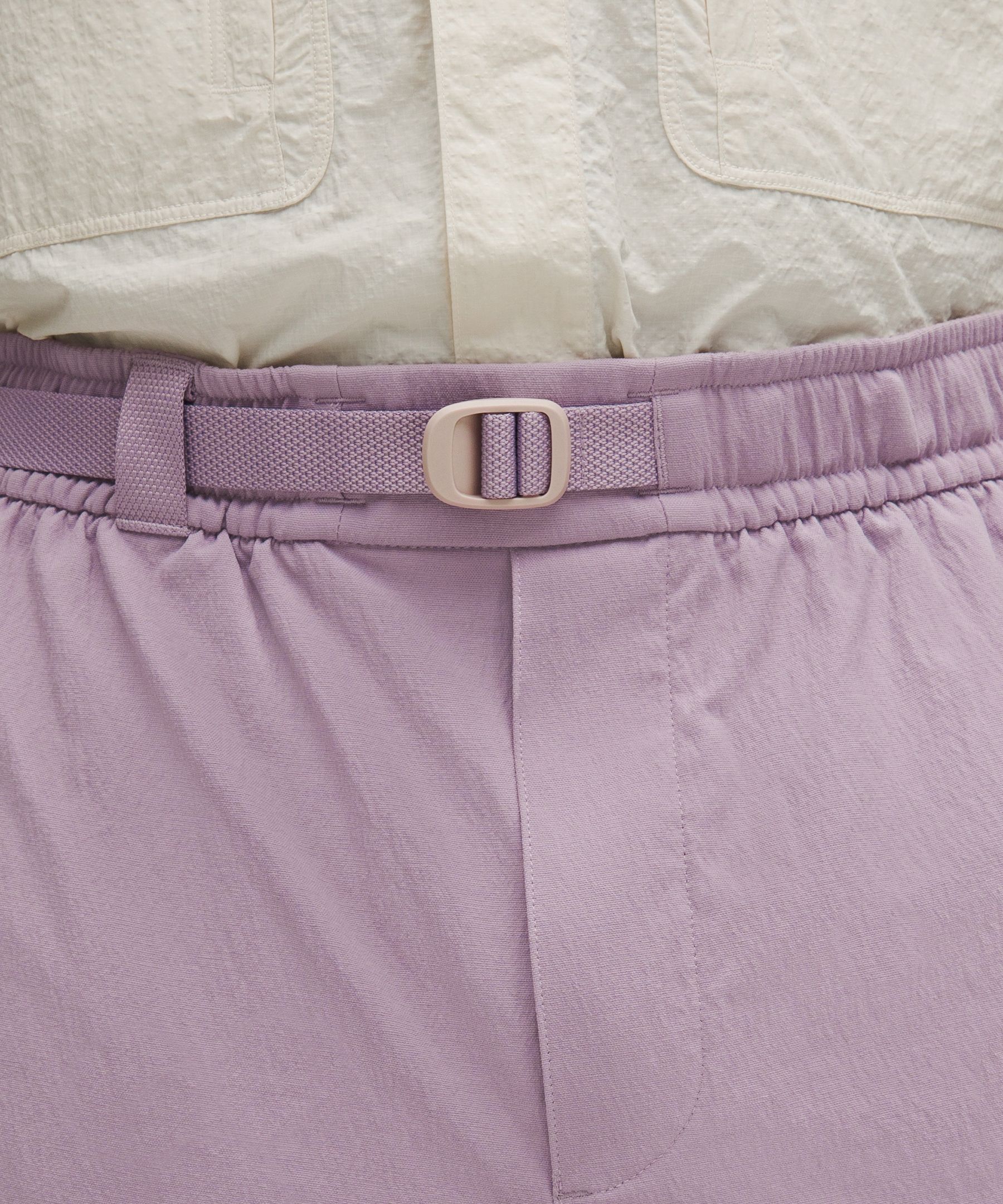 Short de randonn&eacute;e d&eacute;contract&eacute; avec protection UV 15 cm