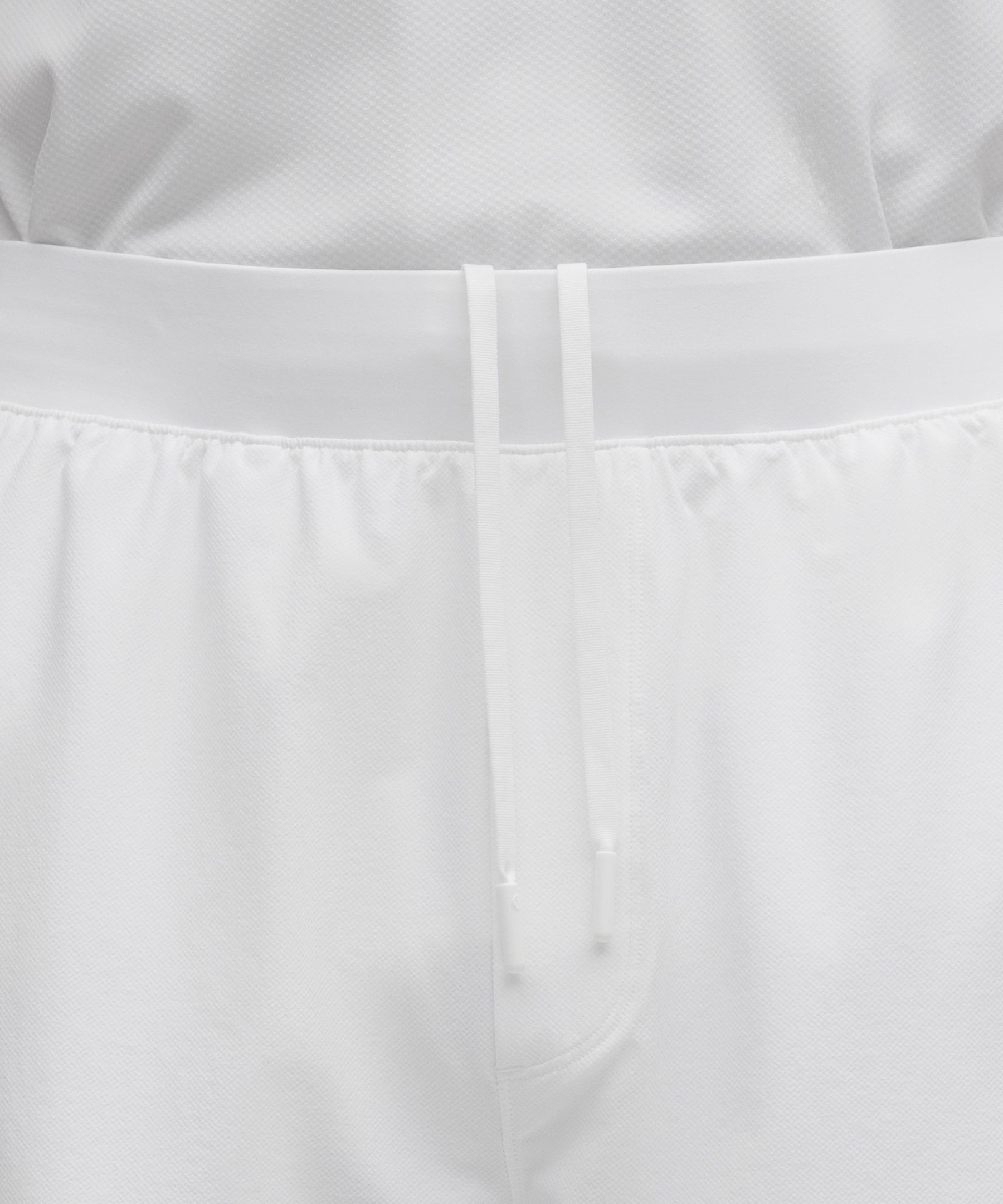 Textured Swift Tennis Short 7"