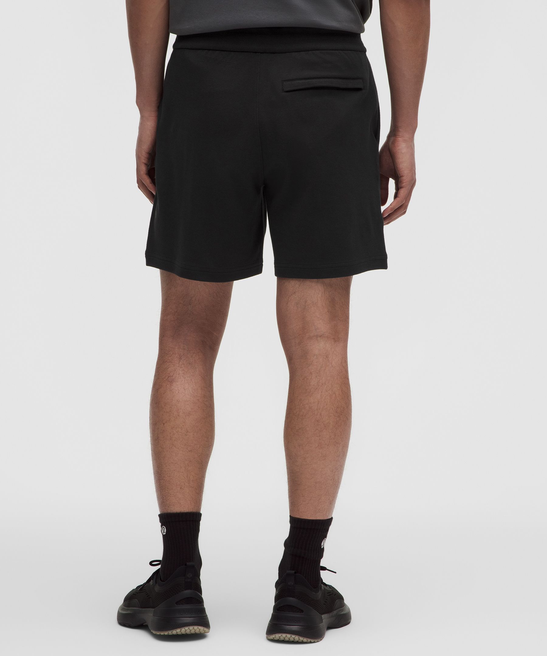 Short Pique Performer d&eacute;contract&eacute; 18 cm