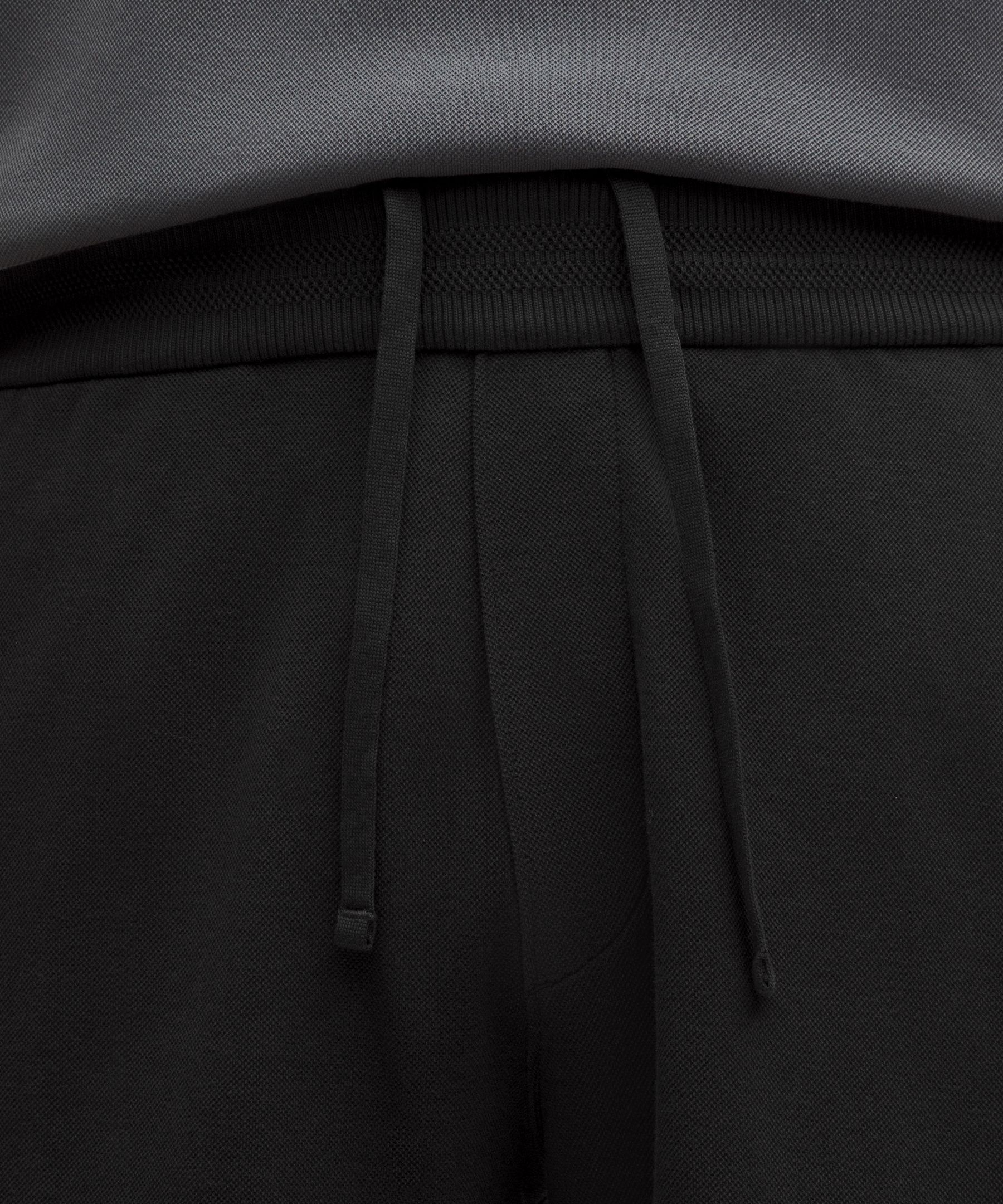 Short Pique Performer d&eacute;contract&eacute; 18 cm