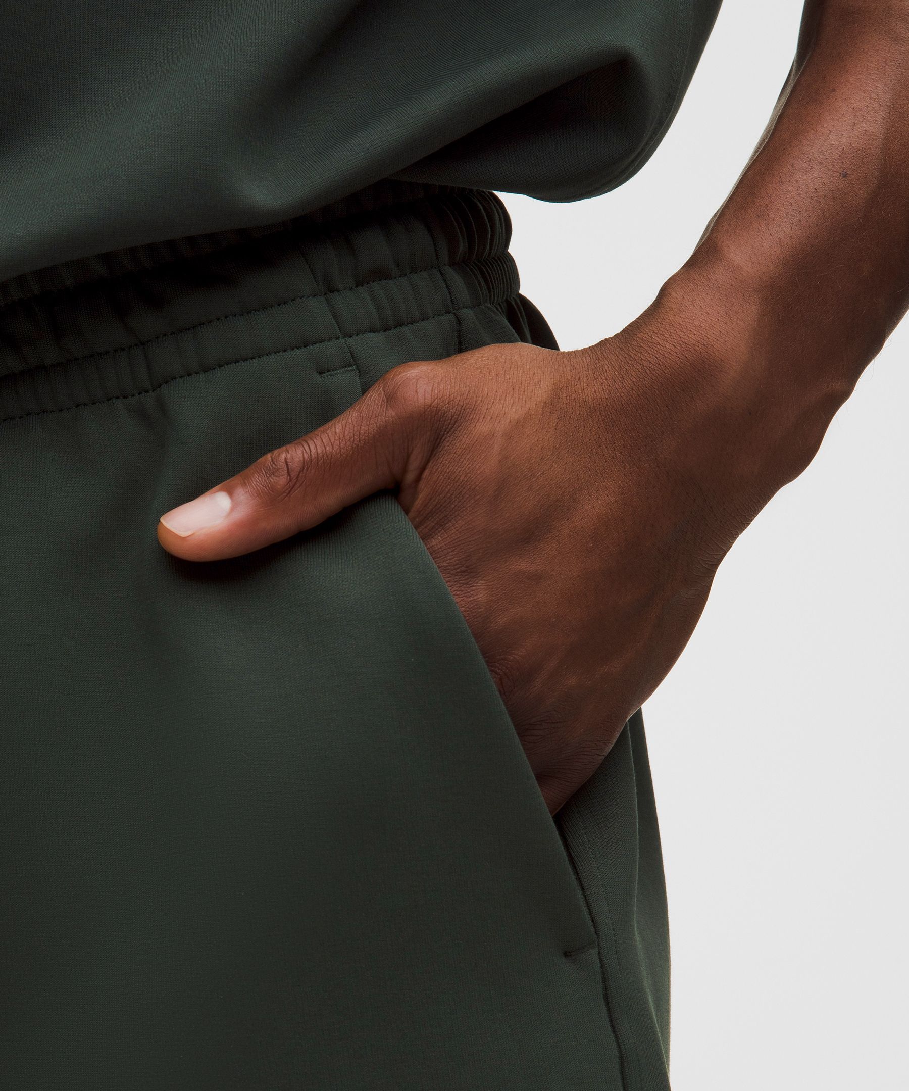 Grand Standard Short 8"