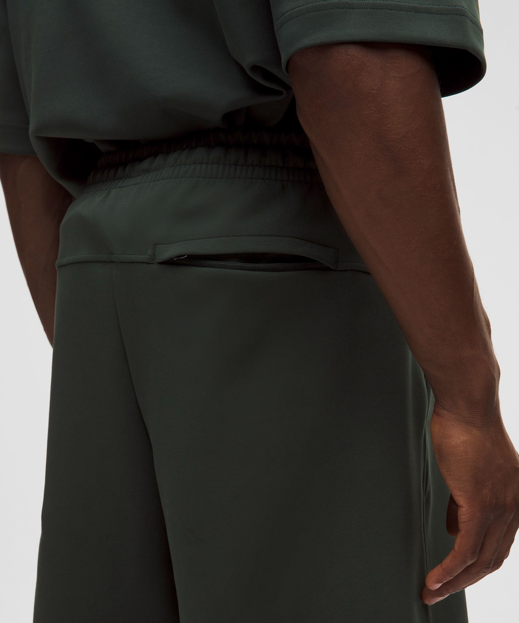 Grand Standard Short 8"