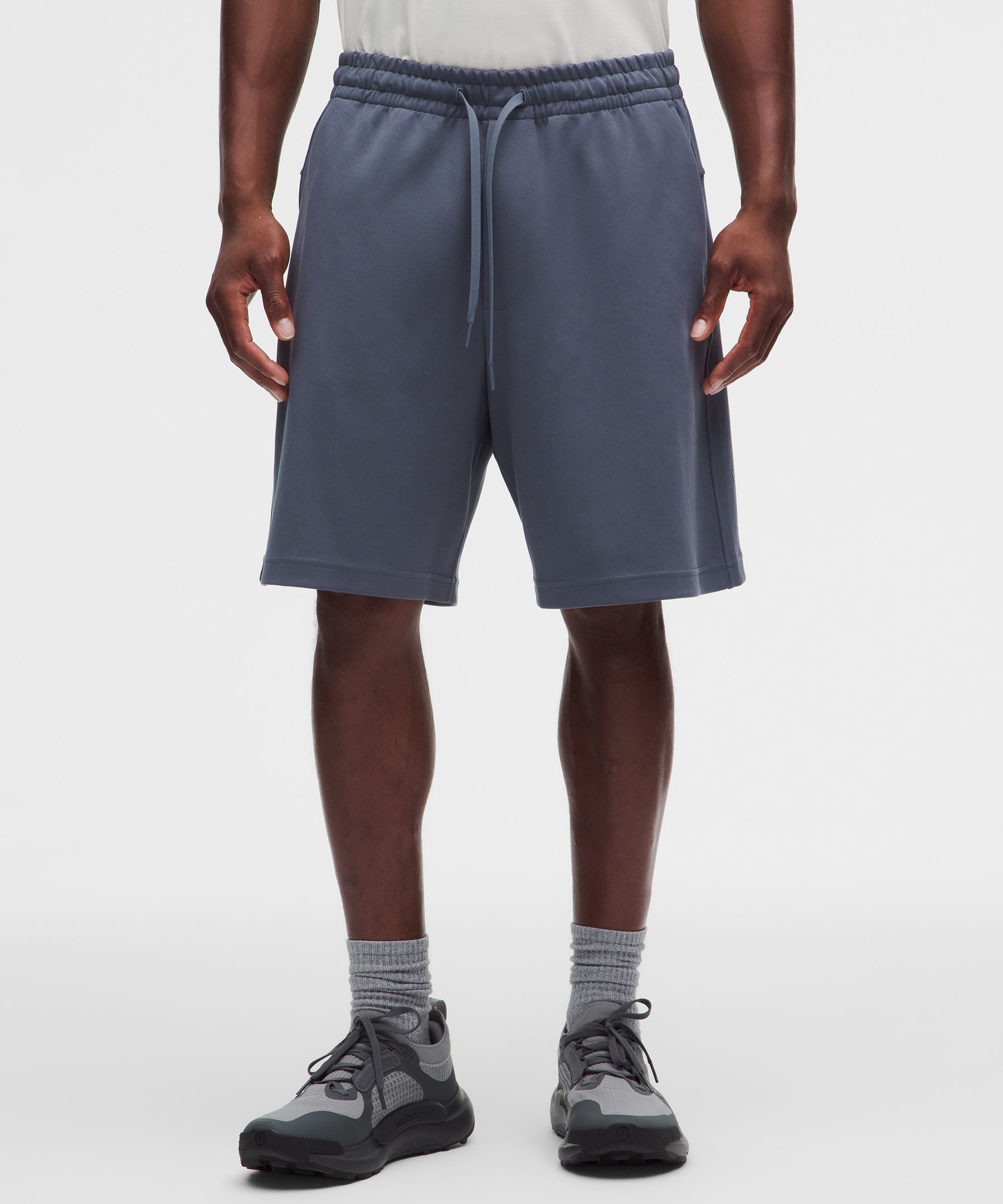 Grand Standard Short 8"