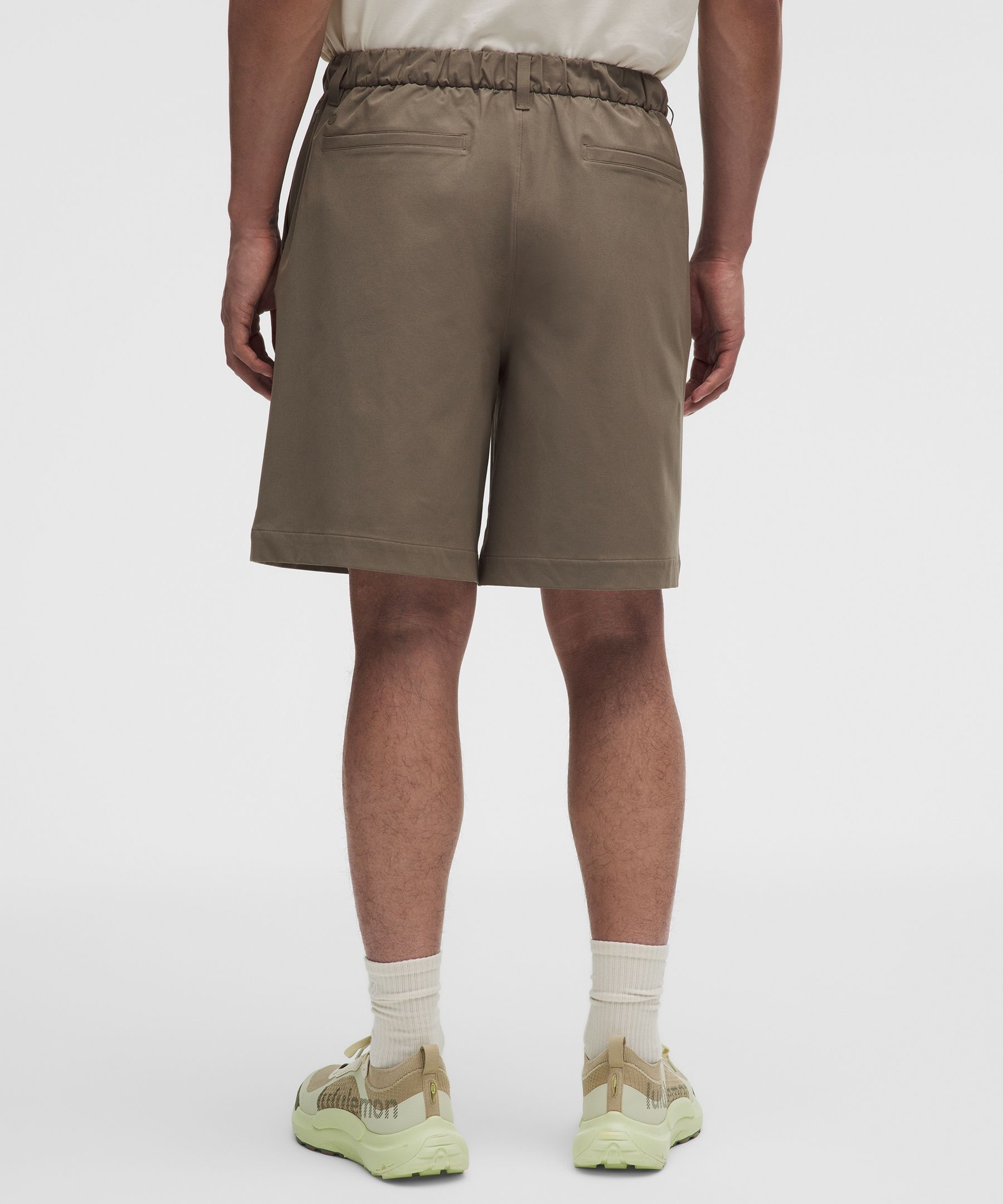 Stretch Swift Pull-On Pleated Short 9"