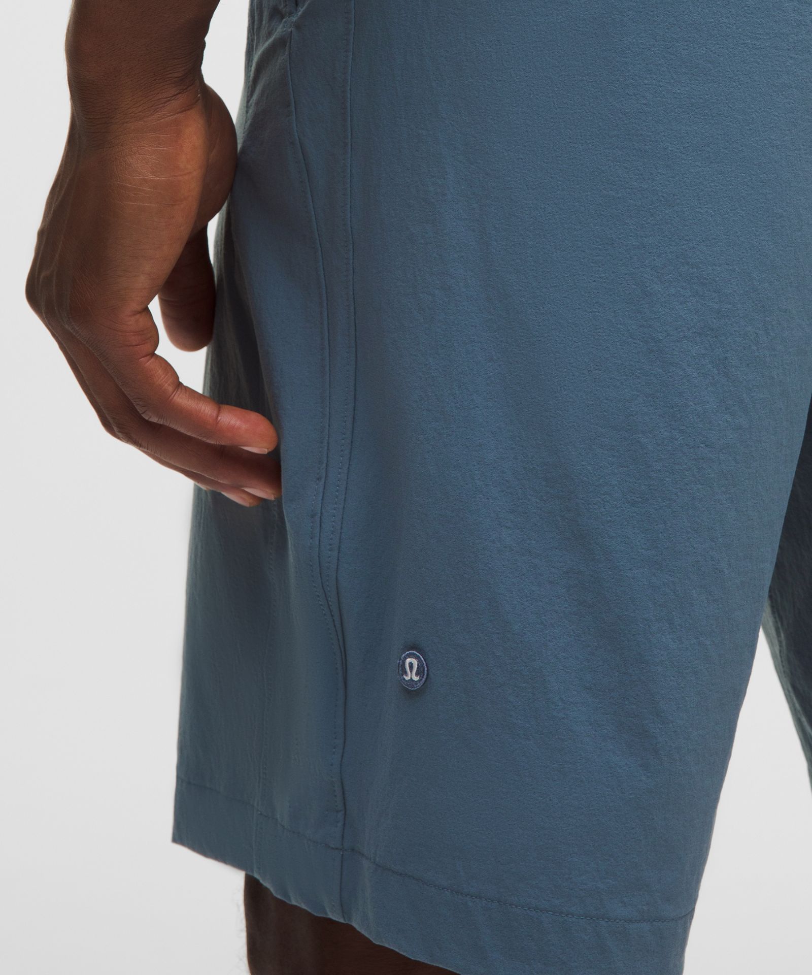 Lululemon Water-Repellent Relaxed-Fit Golf Short 10" — фото 8