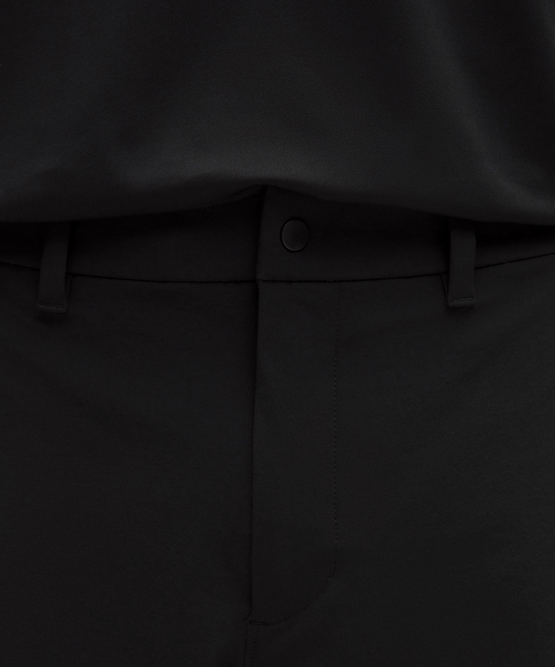 Water-Repellent Relaxed-Fit Golf Short 10"