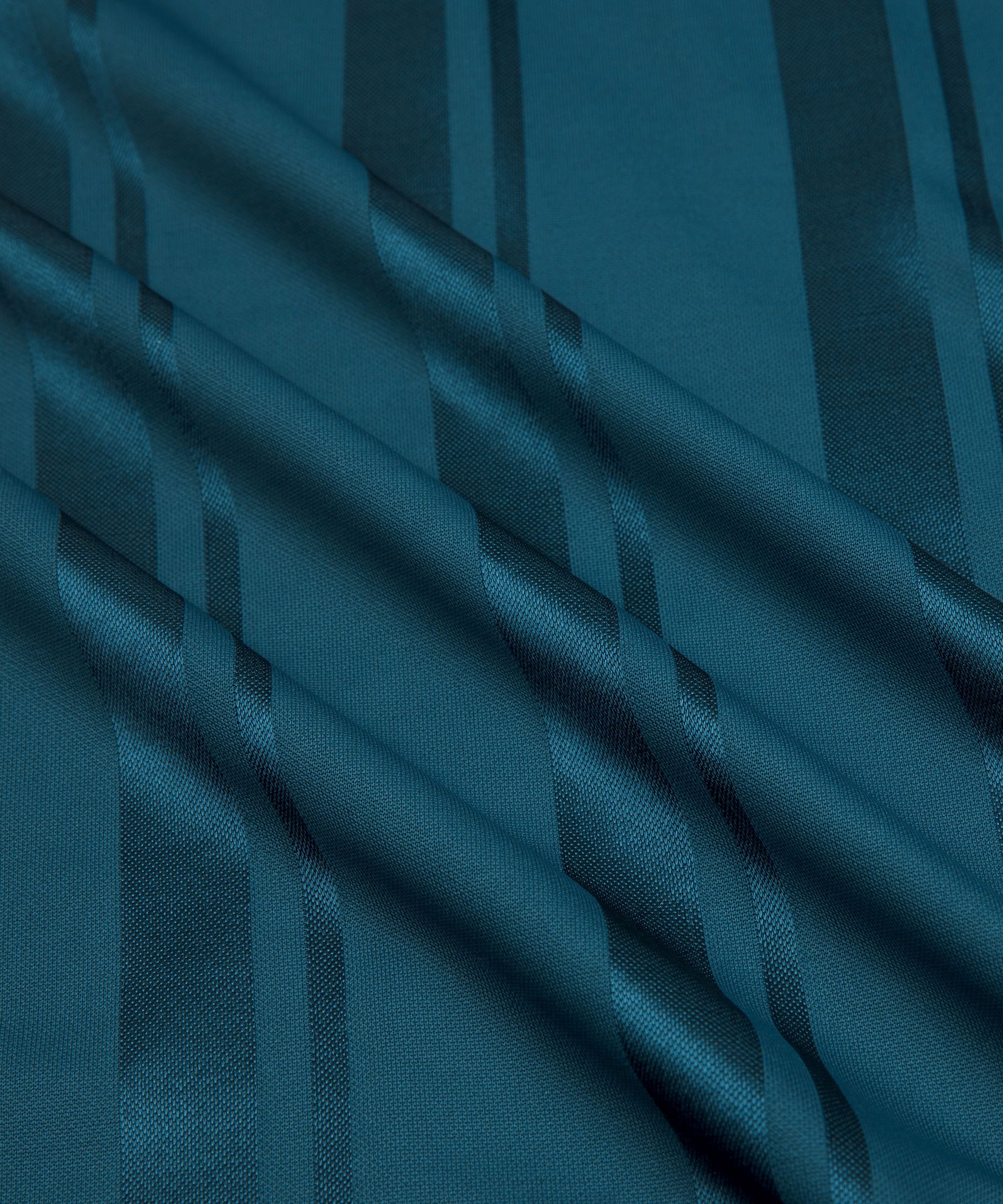 Pantal&oacute;n corto Knit Stripe sin forro, para entrenamiento, 18&nbsp;cm