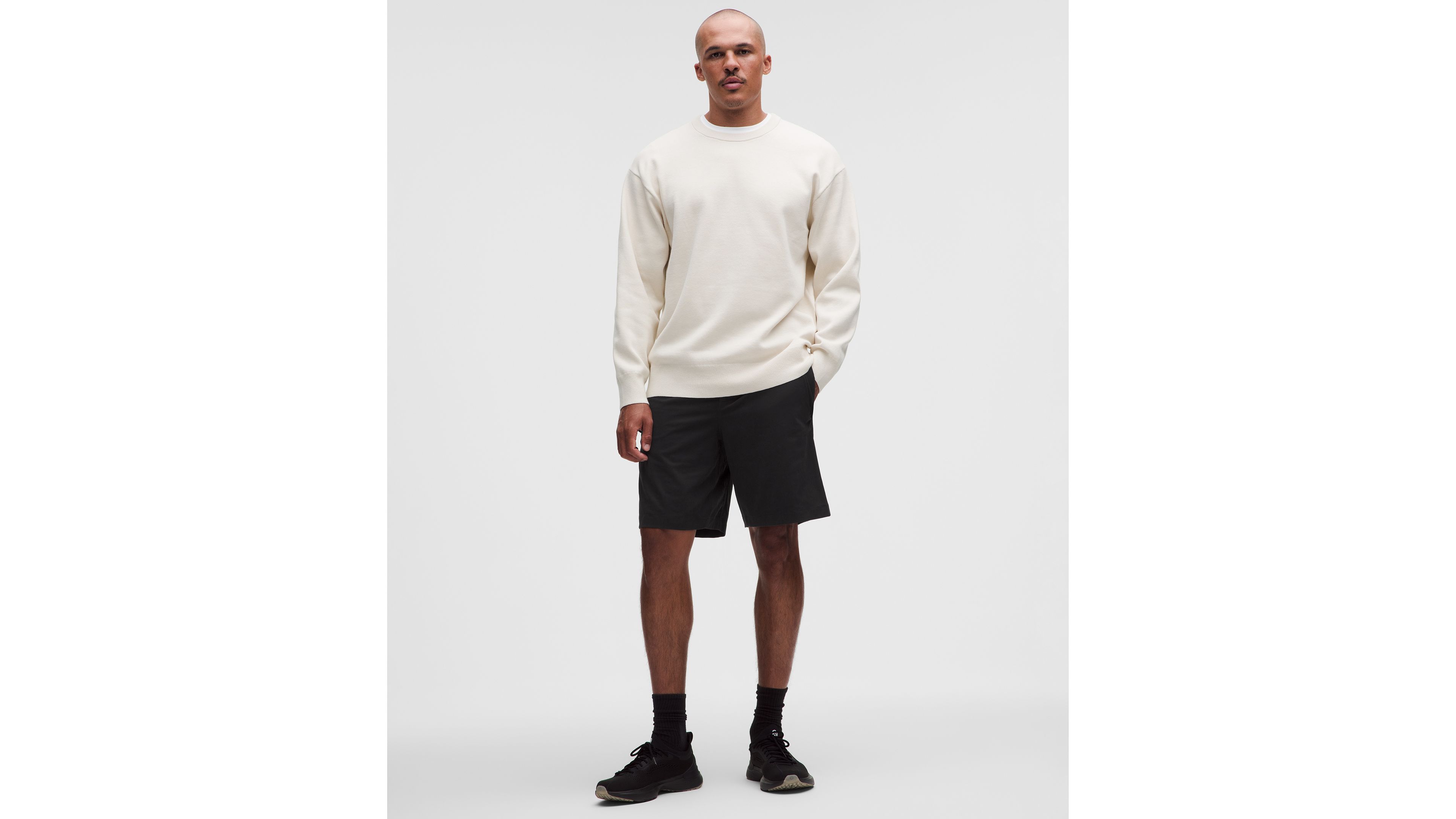 Unshaken Flight Short 9"