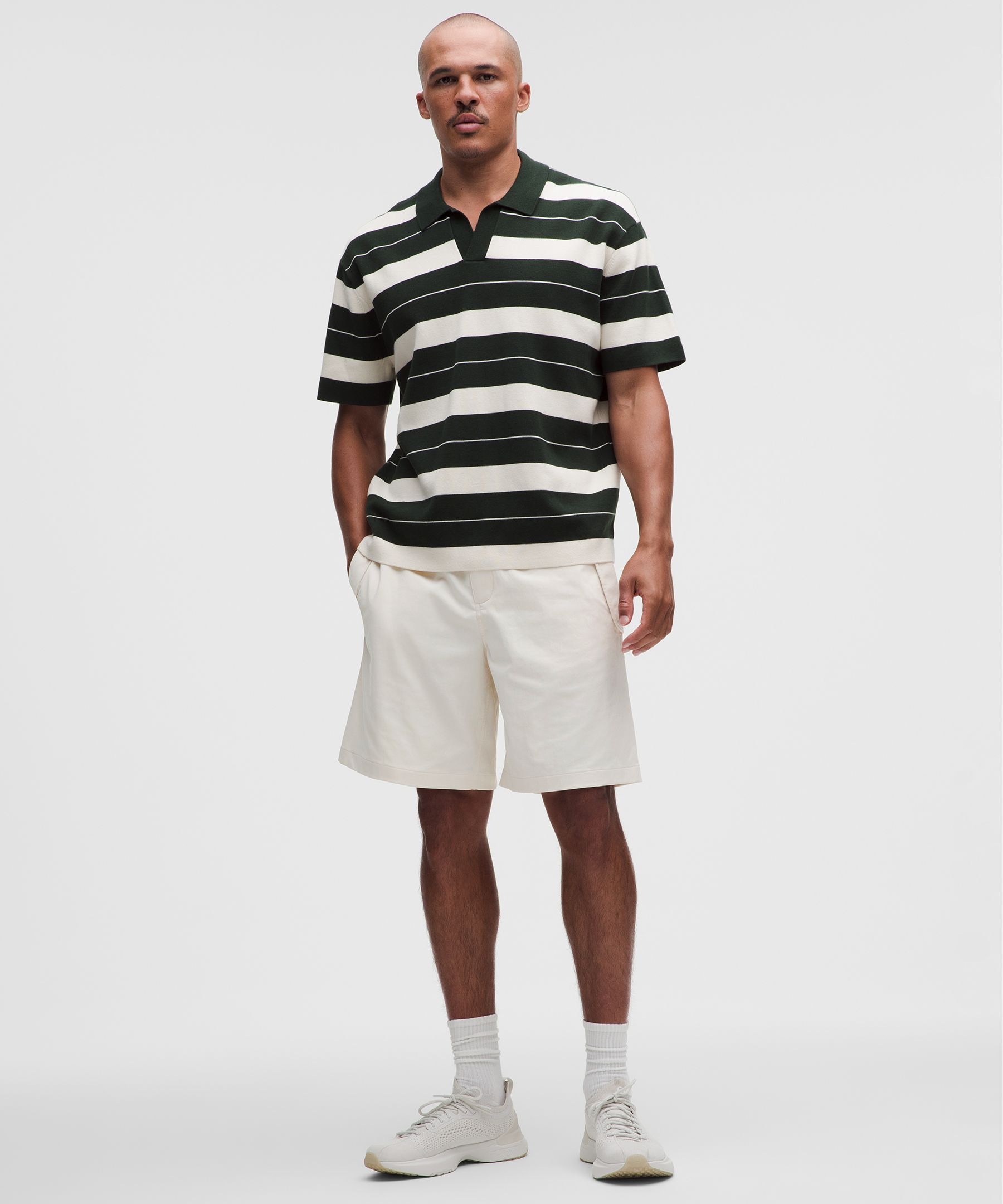 Unshaken Flight Short 9"