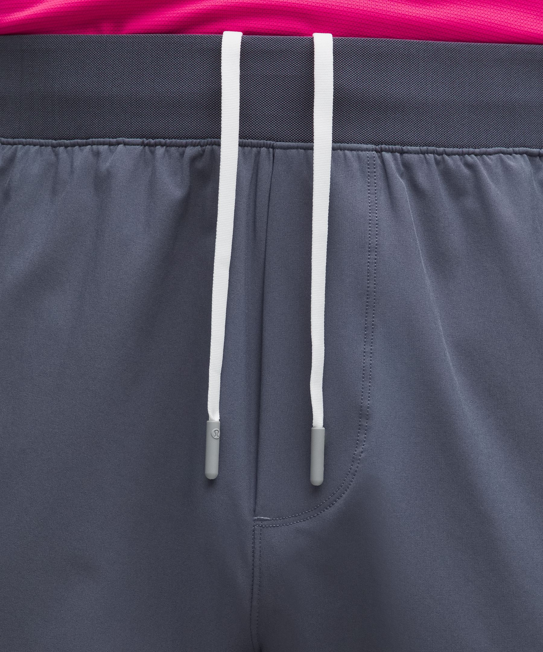 Lightweight Mesh-Pannelled Tennis Short 7"